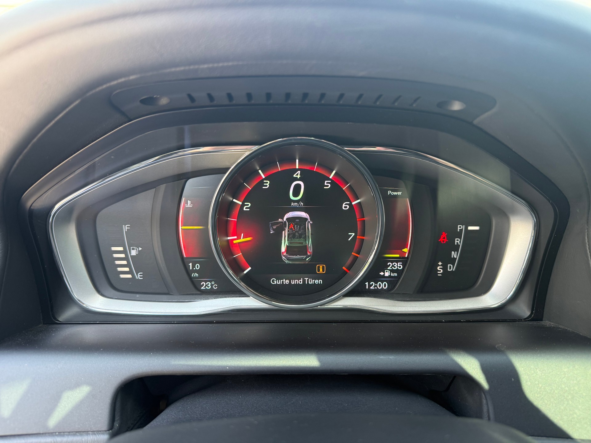 VOLVO XC60 T6 AWD Summum Geartronic-image-12