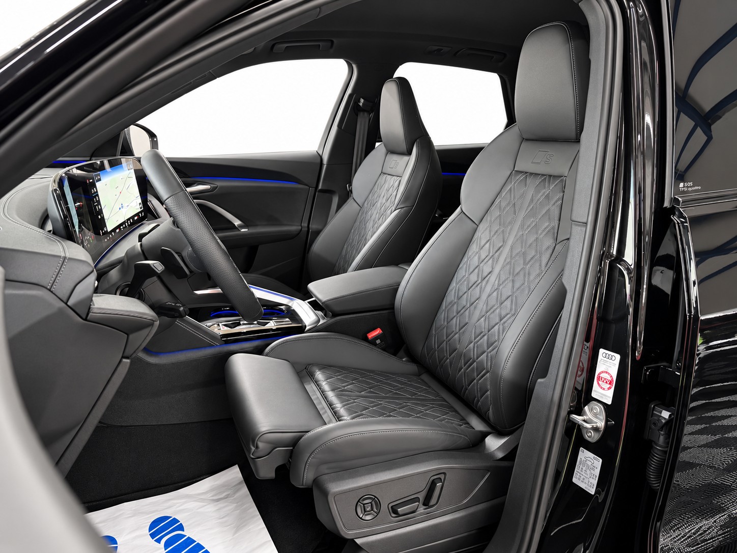 AUDI SQ5 TFSI quattro S-tronic * S-Sportsitze * Luftfederung * Standheizung * Edition One *-image-10