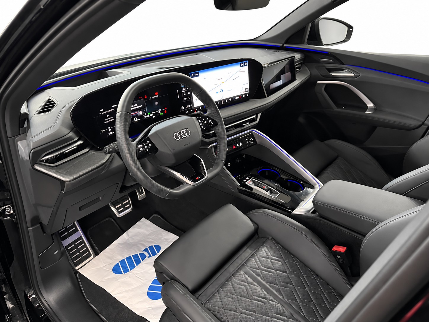 AUDI SQ5 TFSI quattro S-tronic * S-Sportsitze * Luftfederung * Standheizung * Edition One *-image-8
