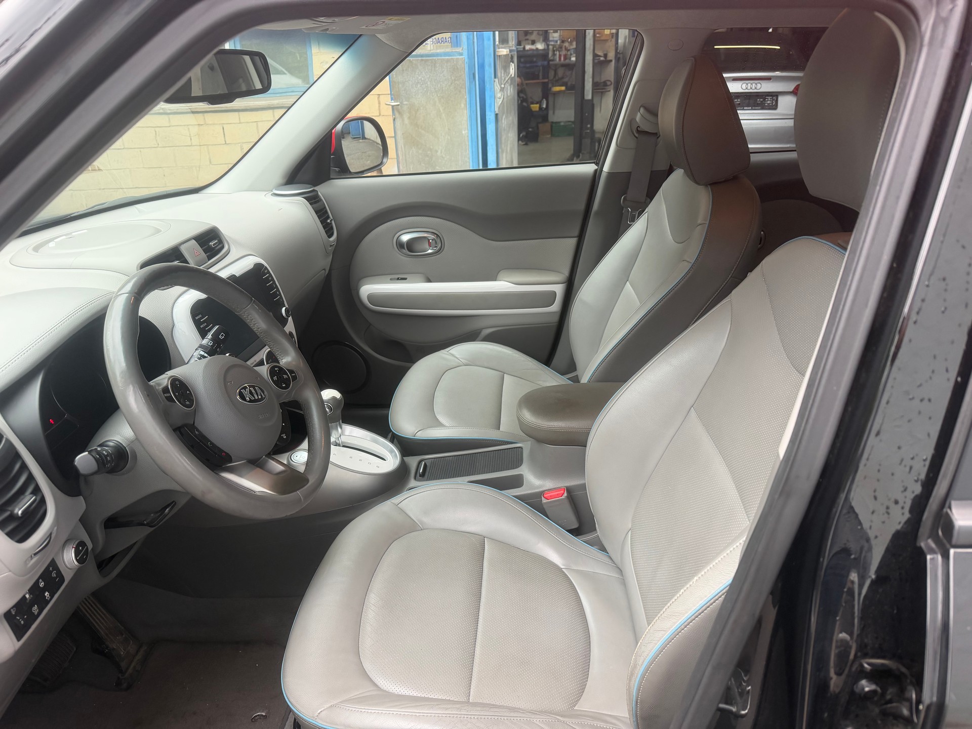 KIA Soul EV Style-image-6