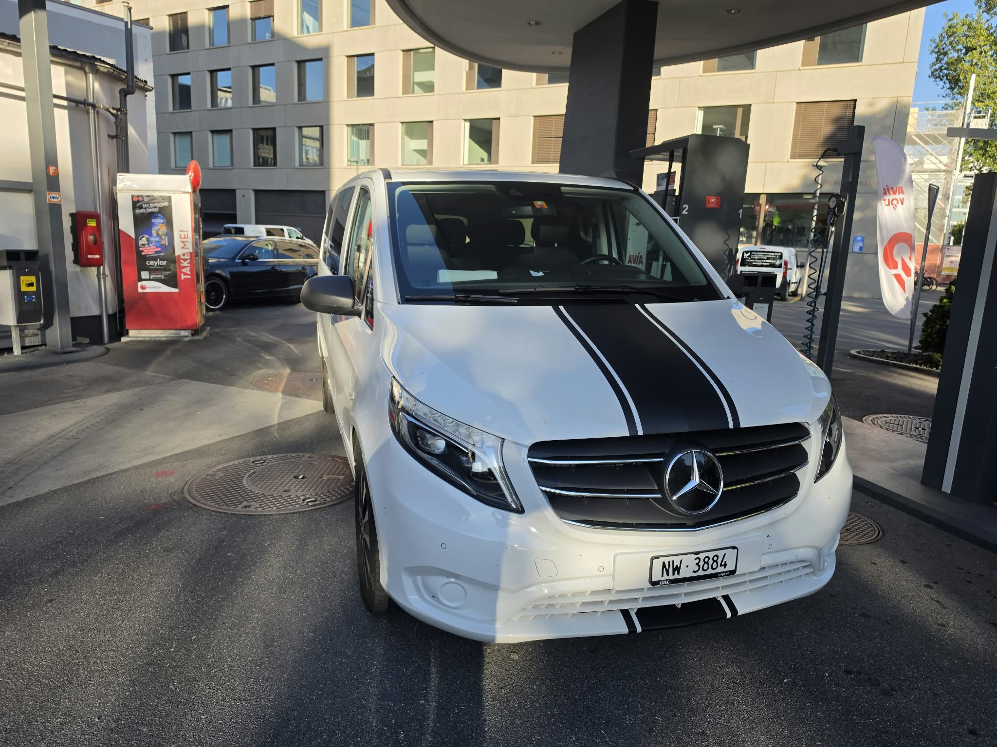 Car photo