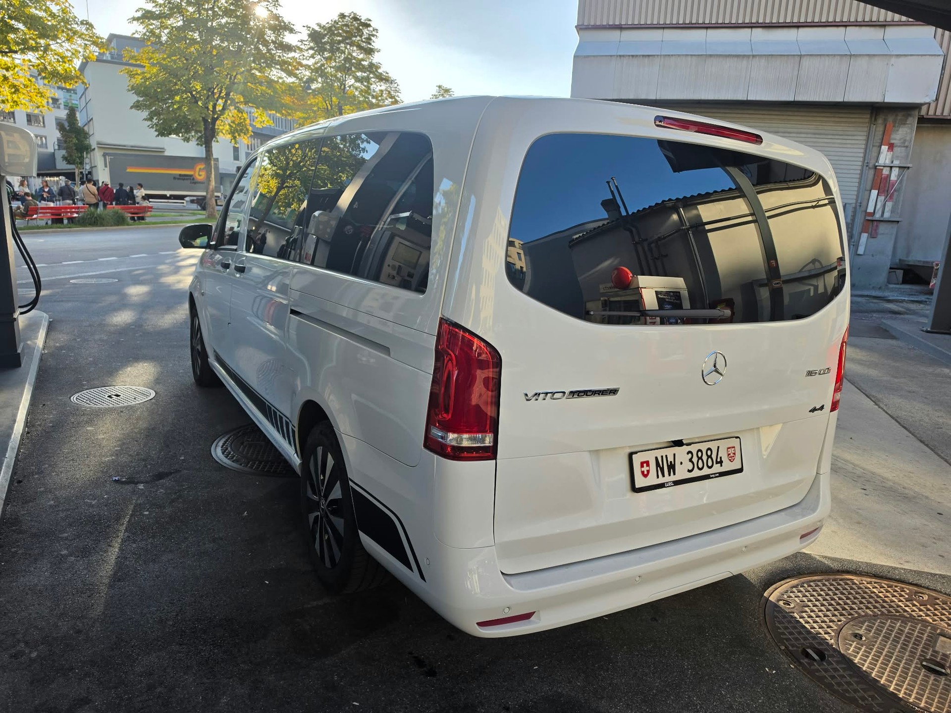 MERCEDES-BENZ 2.0 CDI Pro-image-2