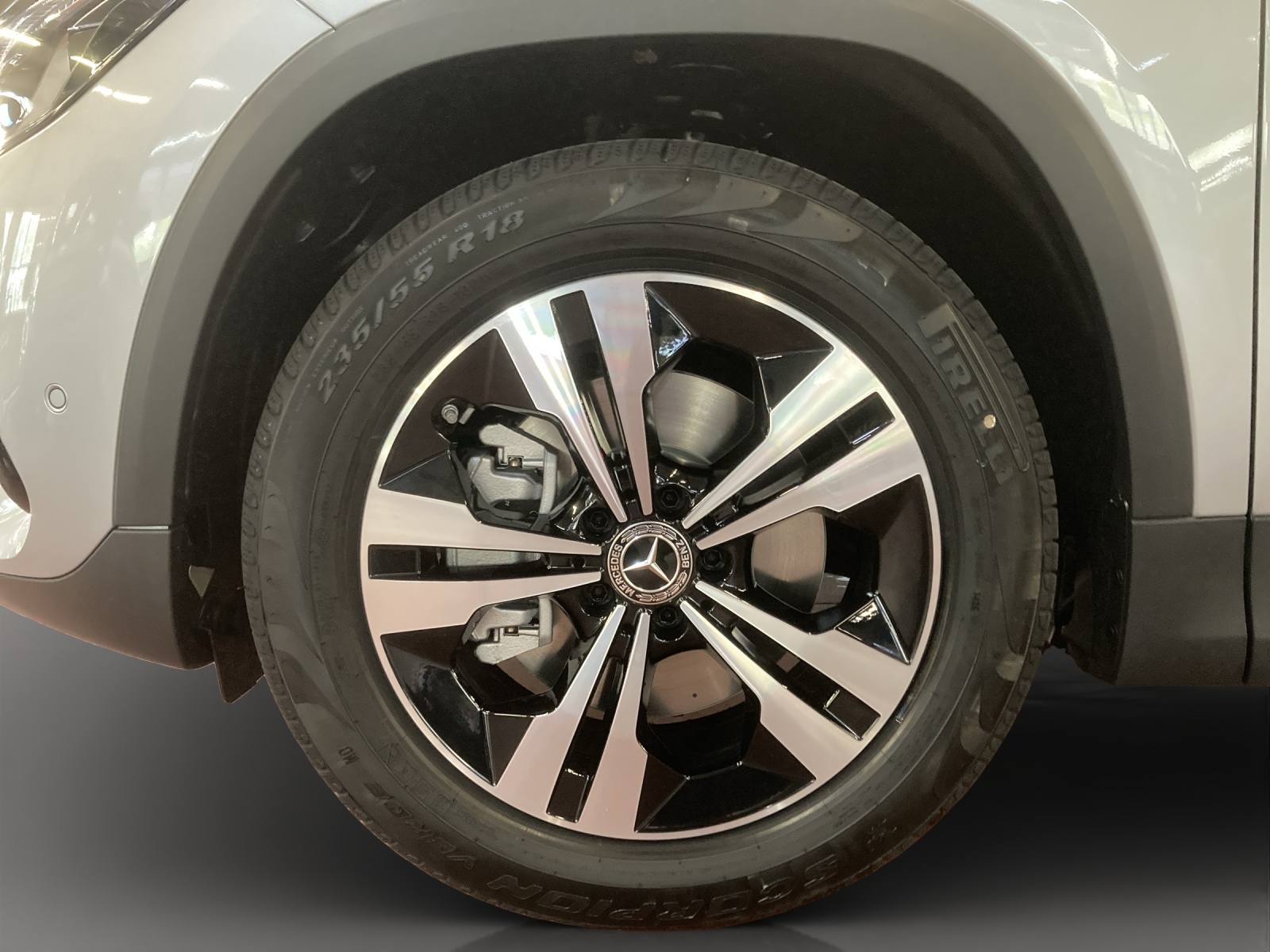 MERCEDES-BENZ GLA 220d 4Matic 8G-DCTSwiss Star-image-7