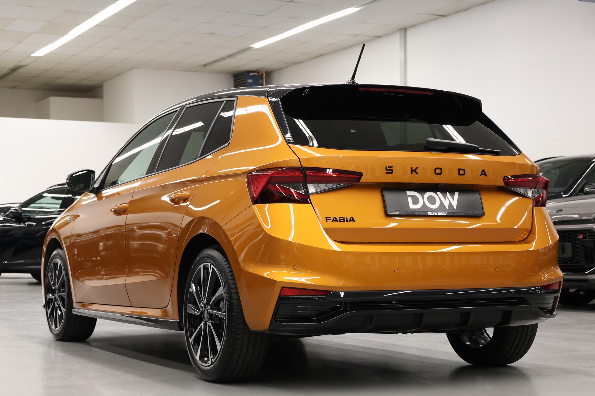 SKODA Fabia 1.0 TSI Monte Carlo DSG-image-8