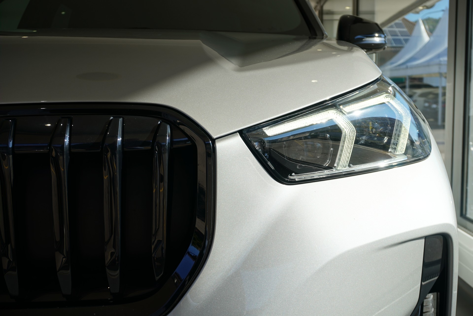 BMW X1 xDrive 23i 48V M Sport-image-22