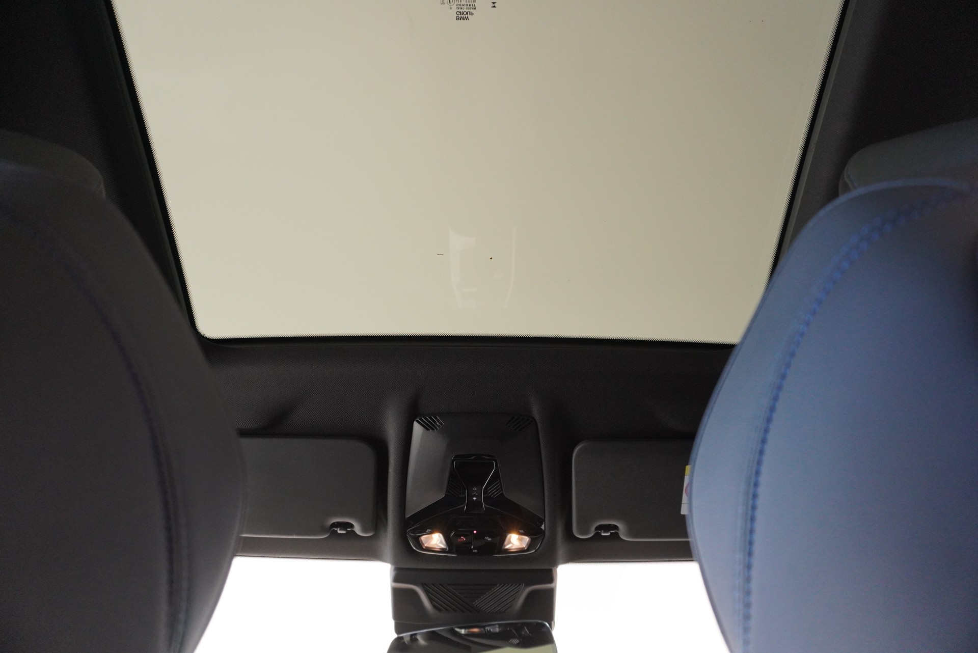 BMW X1 xDrive 23i 48V M Sport-image-20