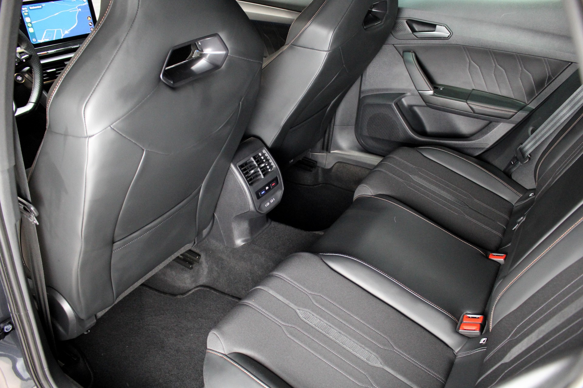 CUPRA Formentor 2.0TSI VZ 4Drive DSG-image-11
