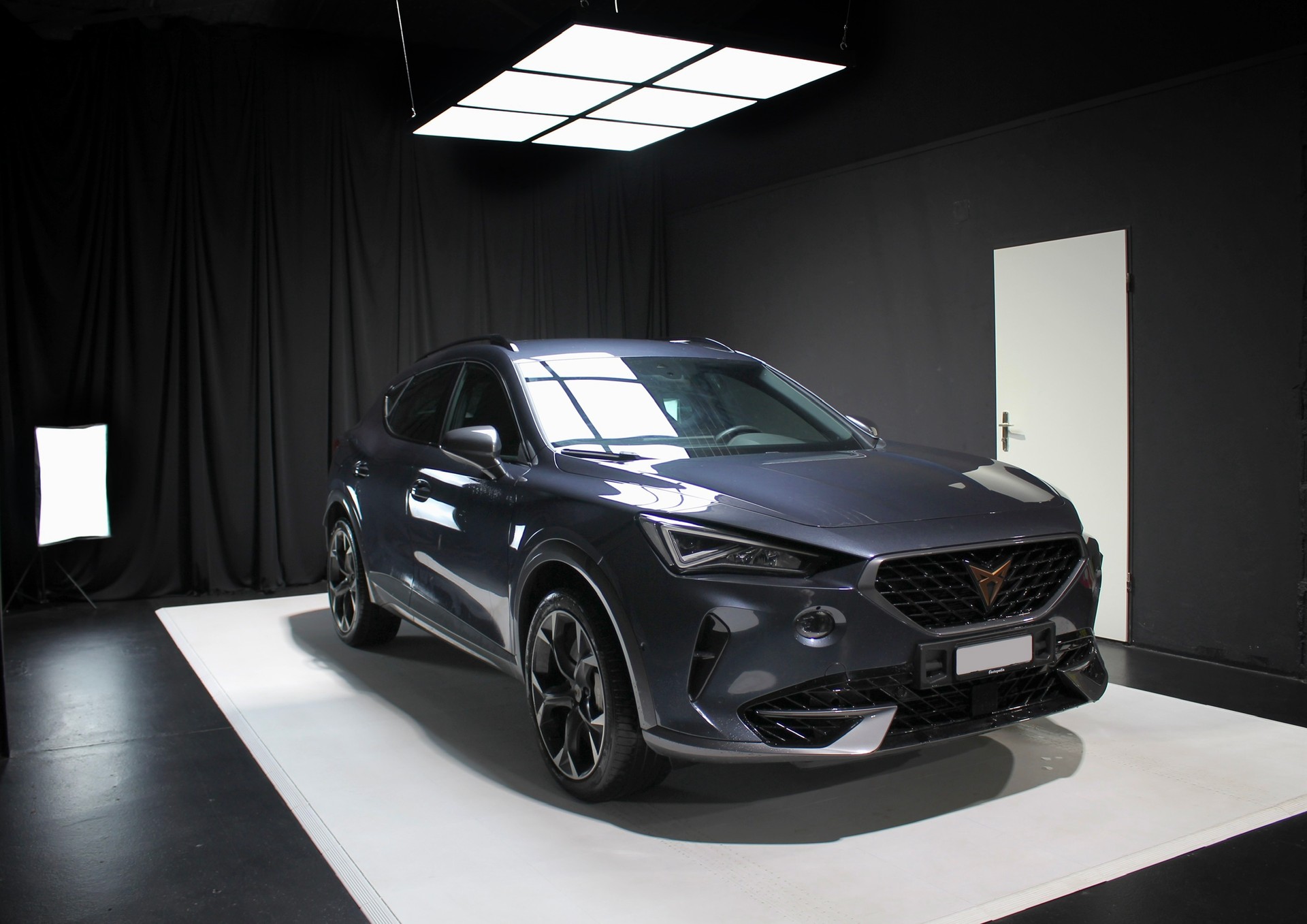 CUPRA Formentor 2.0TSI VZ 4Drive DSG-image-4