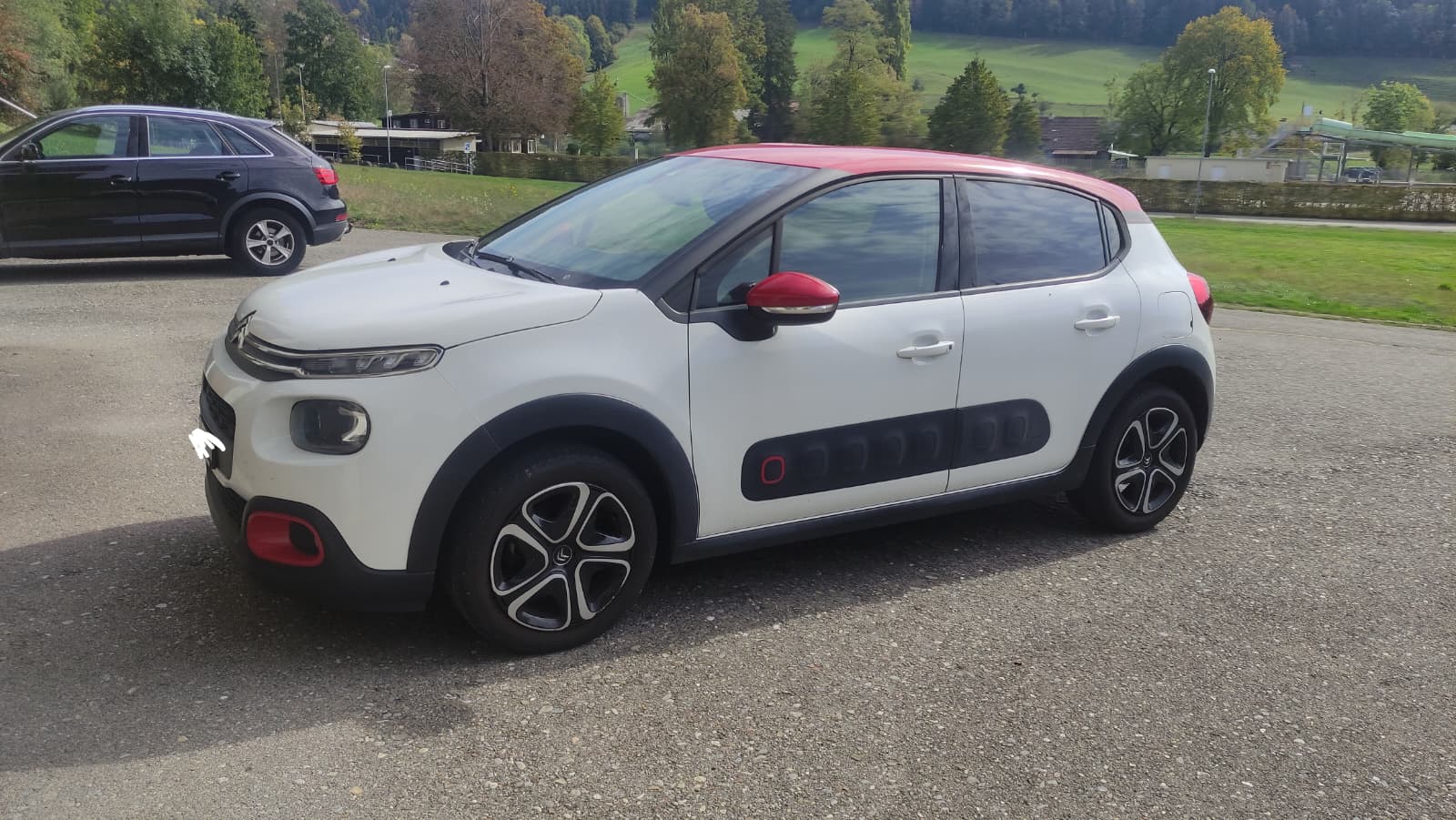 Car photo