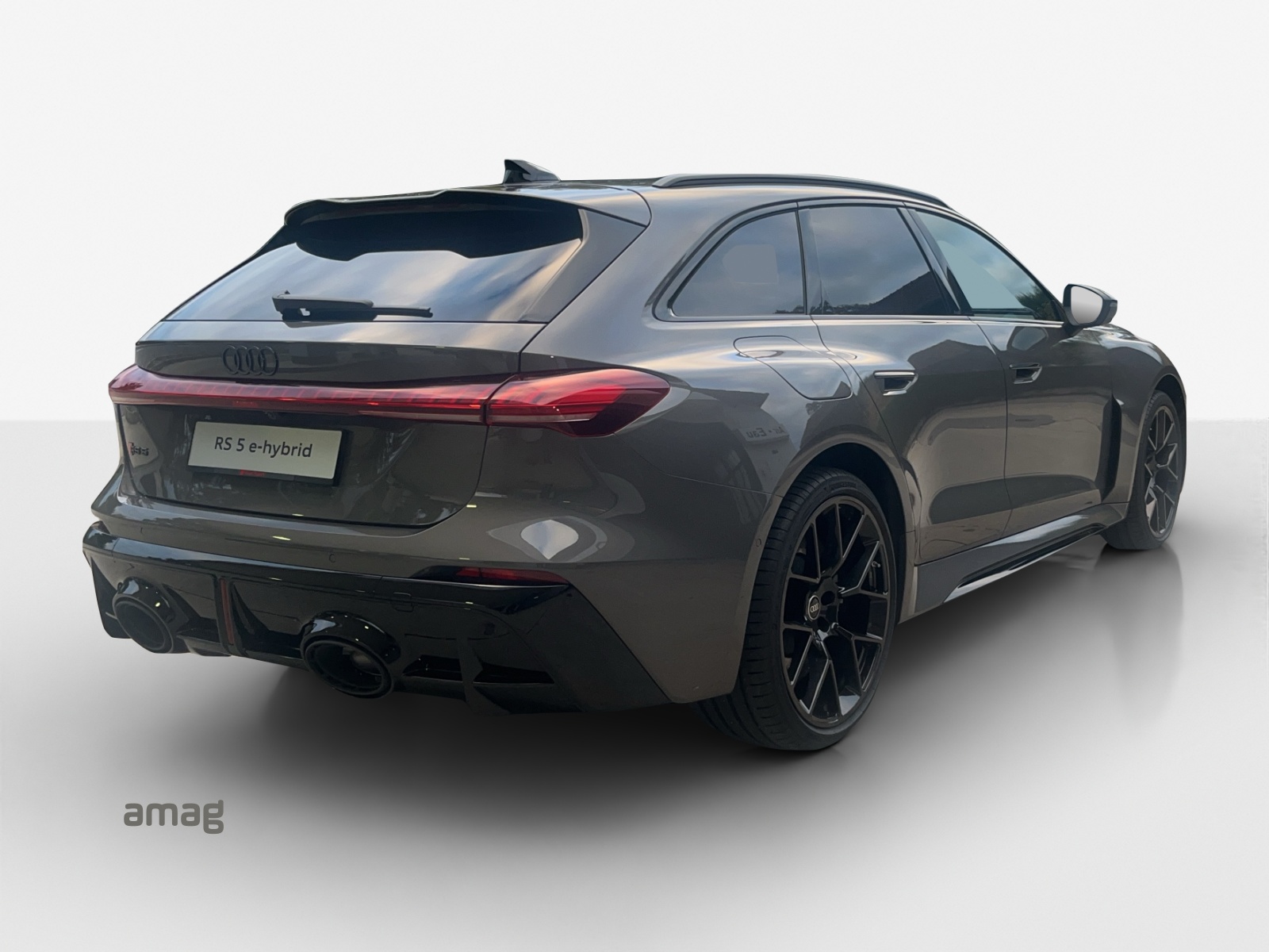 AUDI RS 5 Avant TFSI 470 kW Tiptronic quattro-image-4