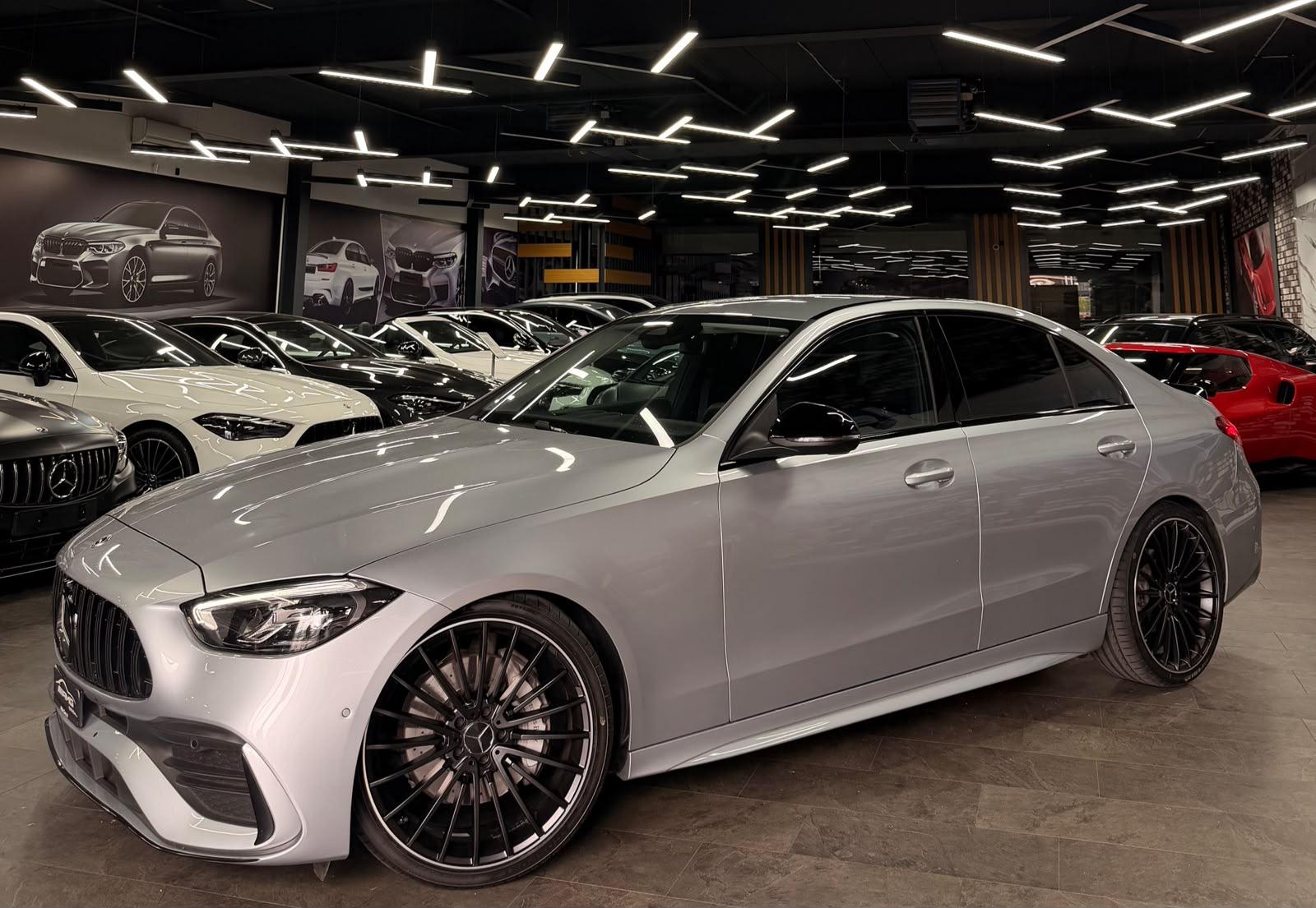 MERCEDES-BENZ C 180AMG (C63s AMG Bodykit) Limited Silver&Black Performance 5 Jahre Werksgarantie & Gratisservice-image-1