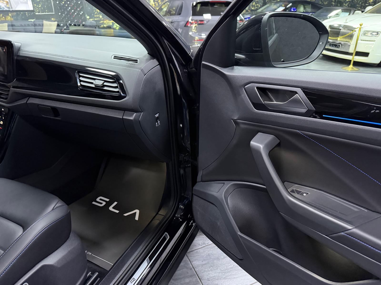 VW T-Roc 2.0 TSI R DSG 4Motion / Black Series / Vollausstattung / Leasing ab 399.- / 24 Monate Garantie-image-21