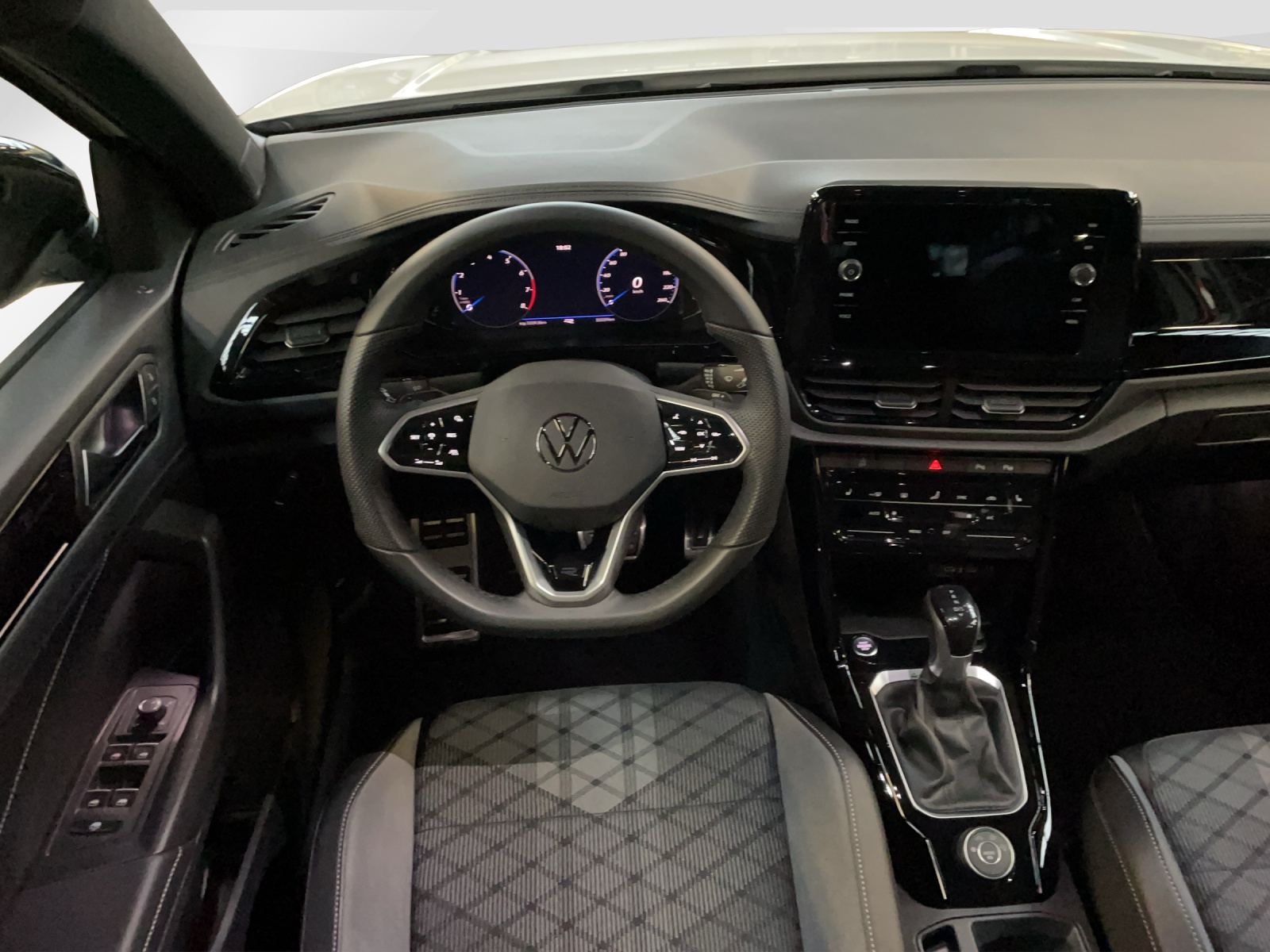VW T-Roc 2.0 TSI R-Line DSG 4motion-image-9