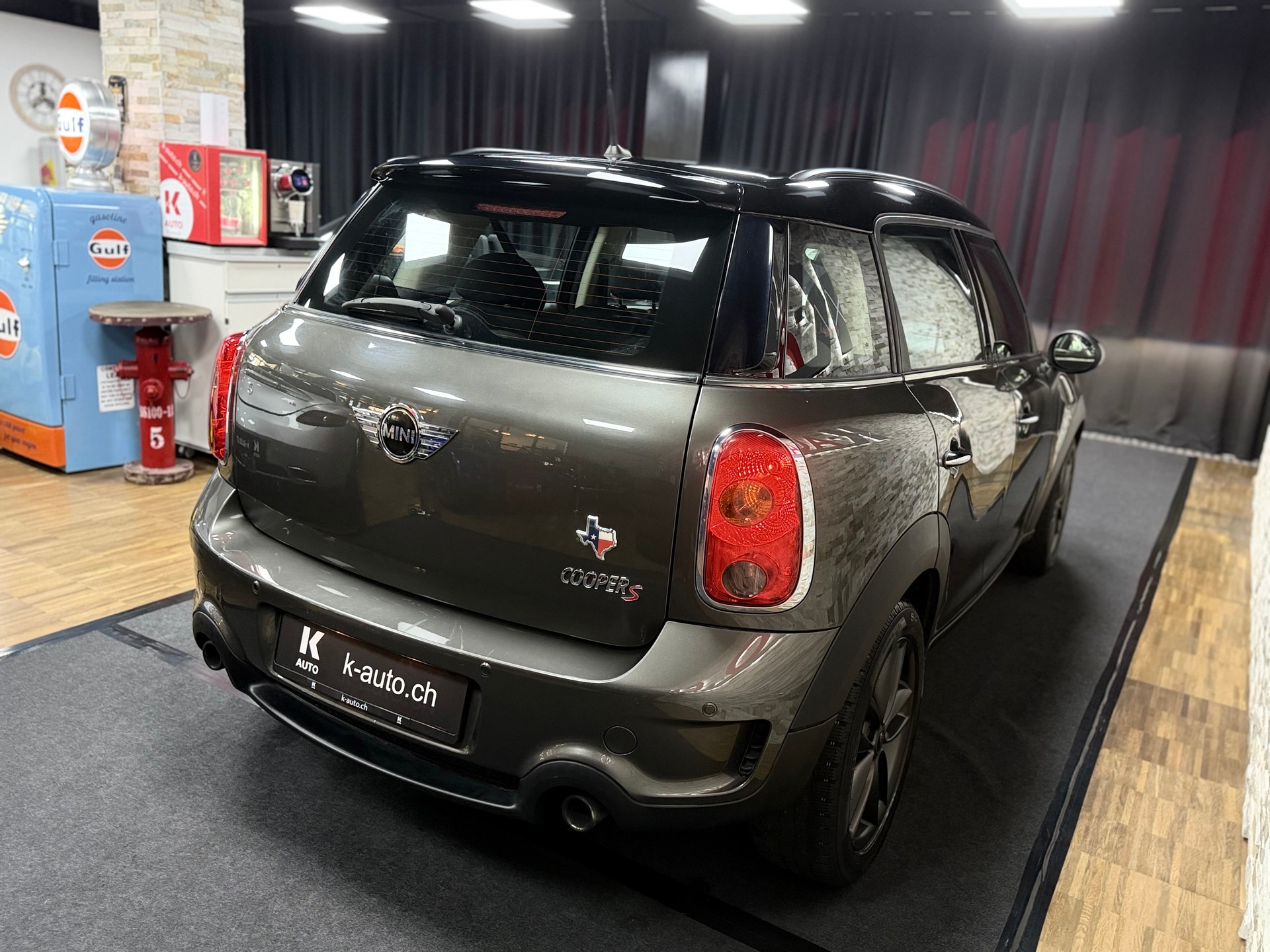 MINI Countryman Cooper S FWD Steptronic-image-3