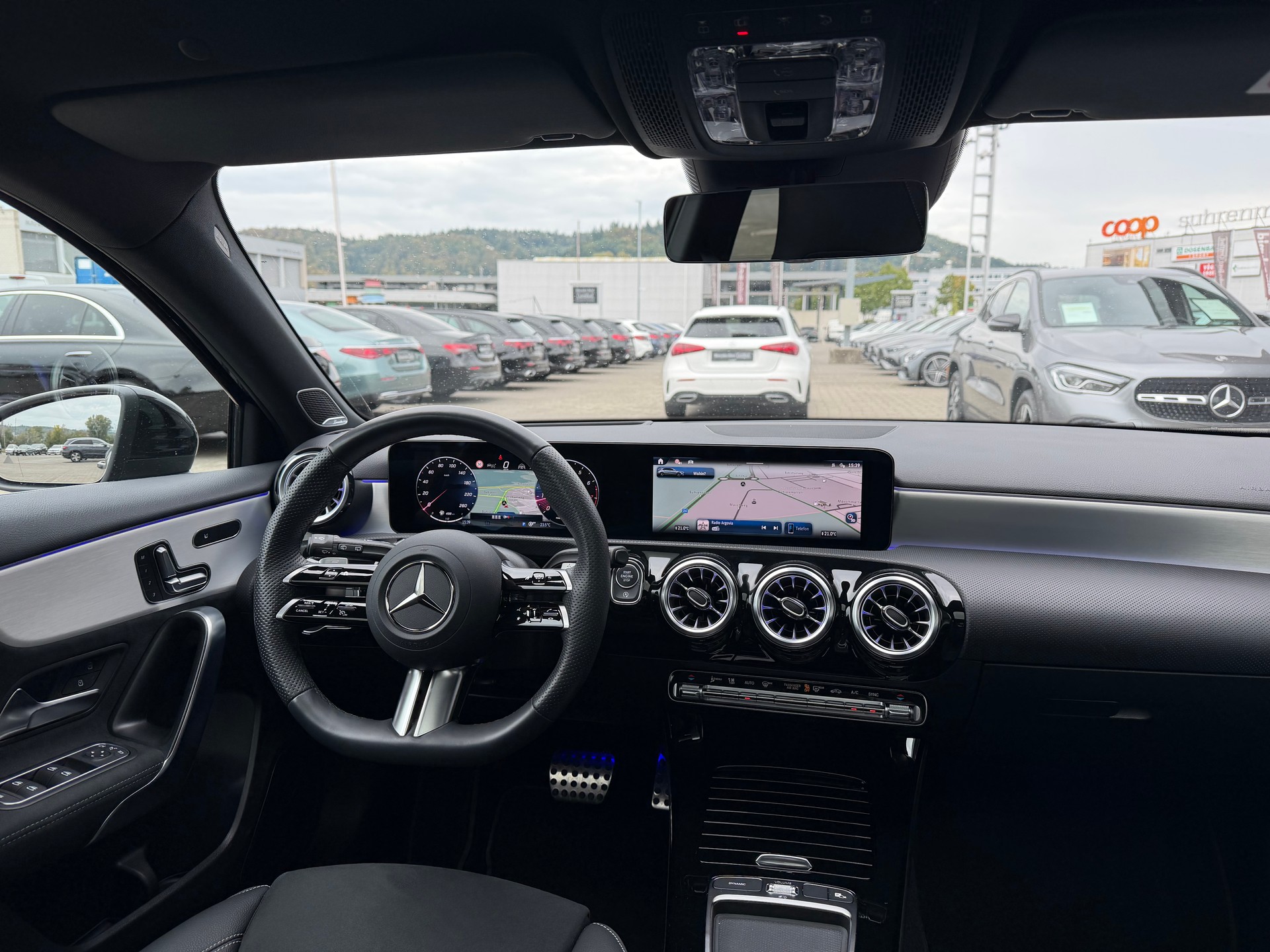 MERCEDES-BENZ A 250 AMG Line 4Matic 8G-DCT-image-6