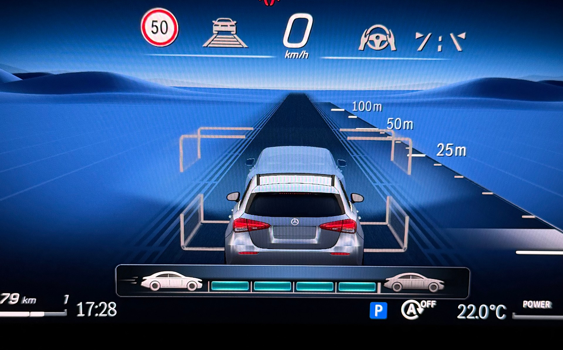 MERCEDES-BENZ A 250 AMG Line 4Matic 8G-DCT-image-14