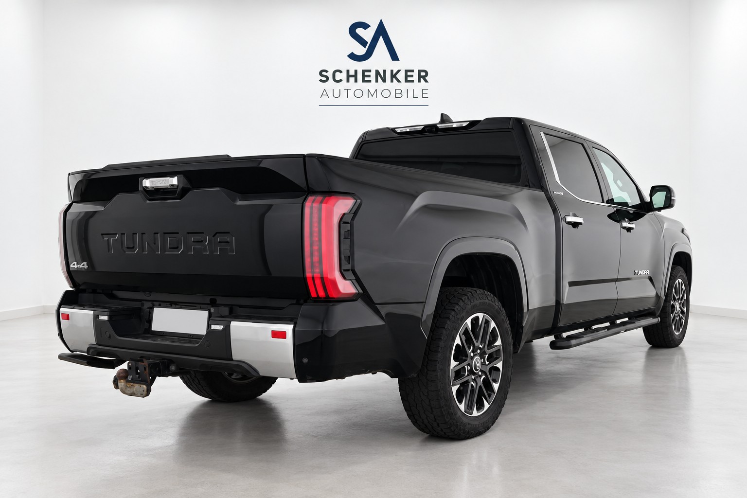 TOYOTA Tundra HYBRID 3.4 ALLBLACK-image-2
