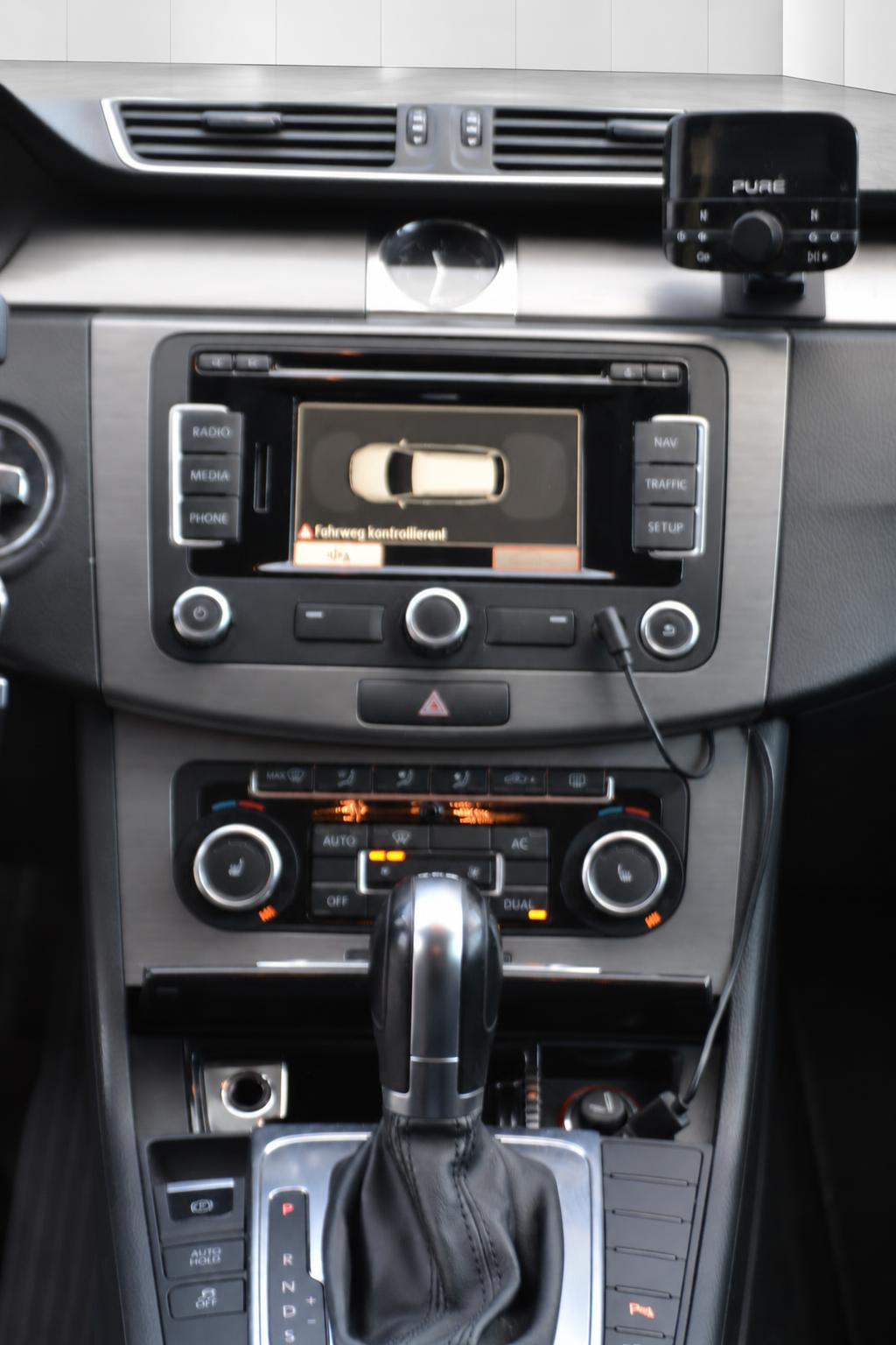 VW Passat Variant 1.8 TSI Comfortline DSG-image-11