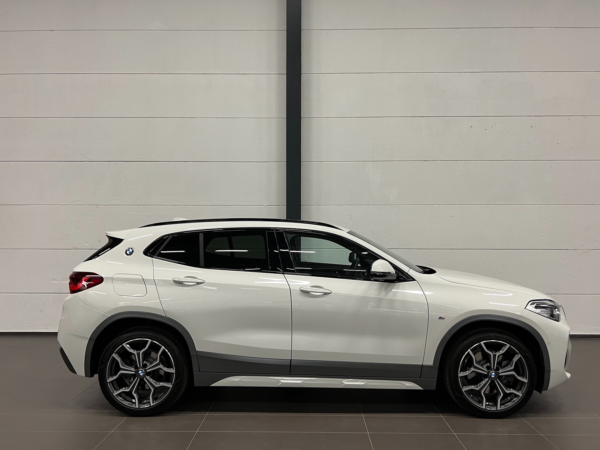 BMW X2 xDrive 25e M Sport X Steptronic-image-8