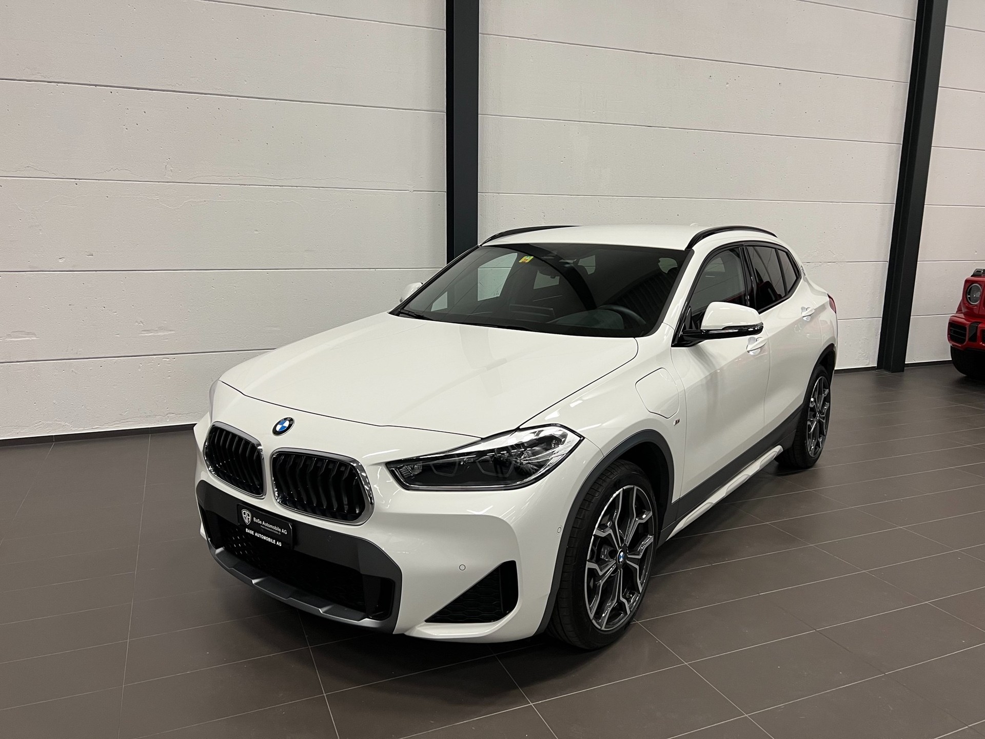 BMW X2 xDrive 25e M Sport X Steptronic-image-2