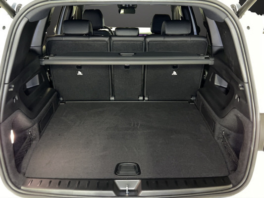 MERCEDES-BENZ EQB 350 AMG Line 4Matic-image-10
