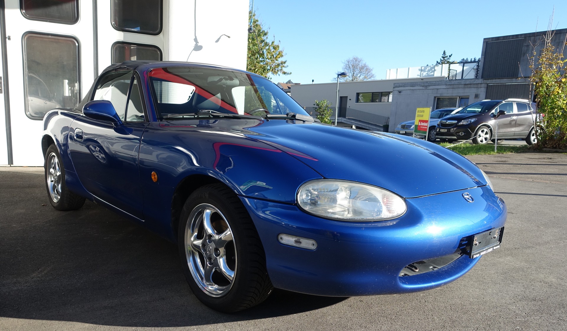 MAZDA MX-5 1.8i-16 10th Anniv.-showroom-element-2
