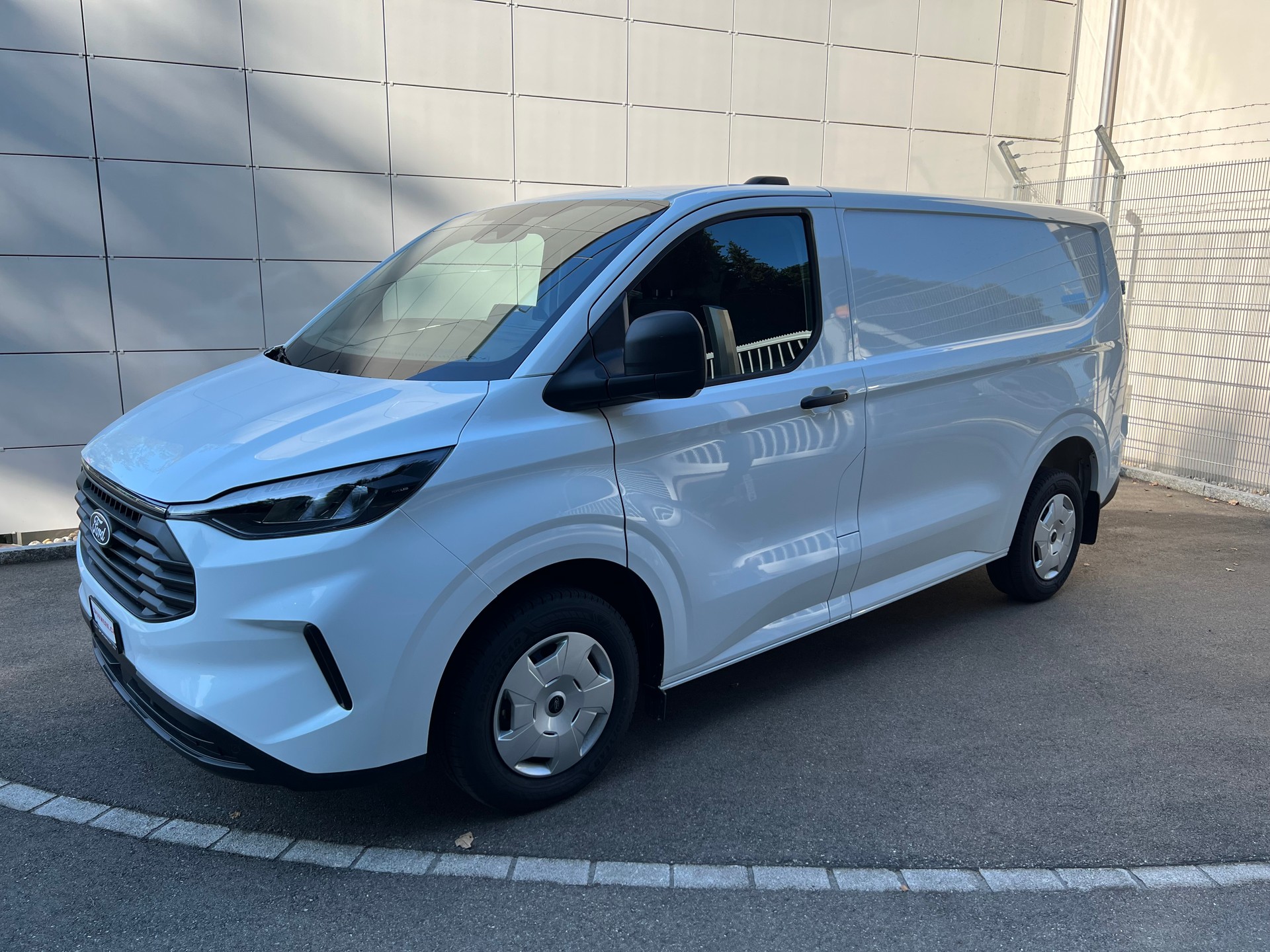 FORD Transit Custom Van 300 L1H1 Trend