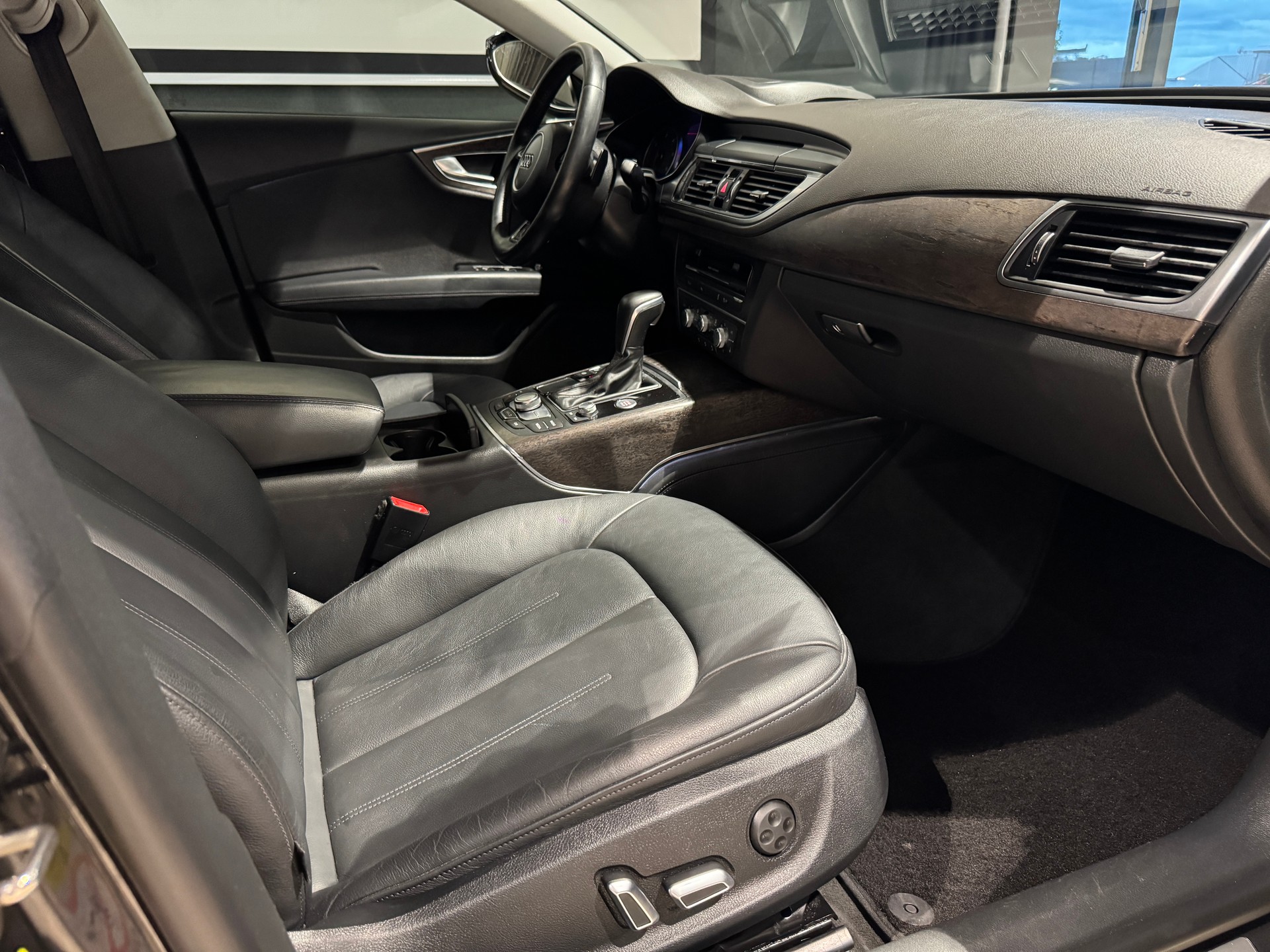 AUDI A7 Sportback 3.0 TDI Umbau RS7-image-13