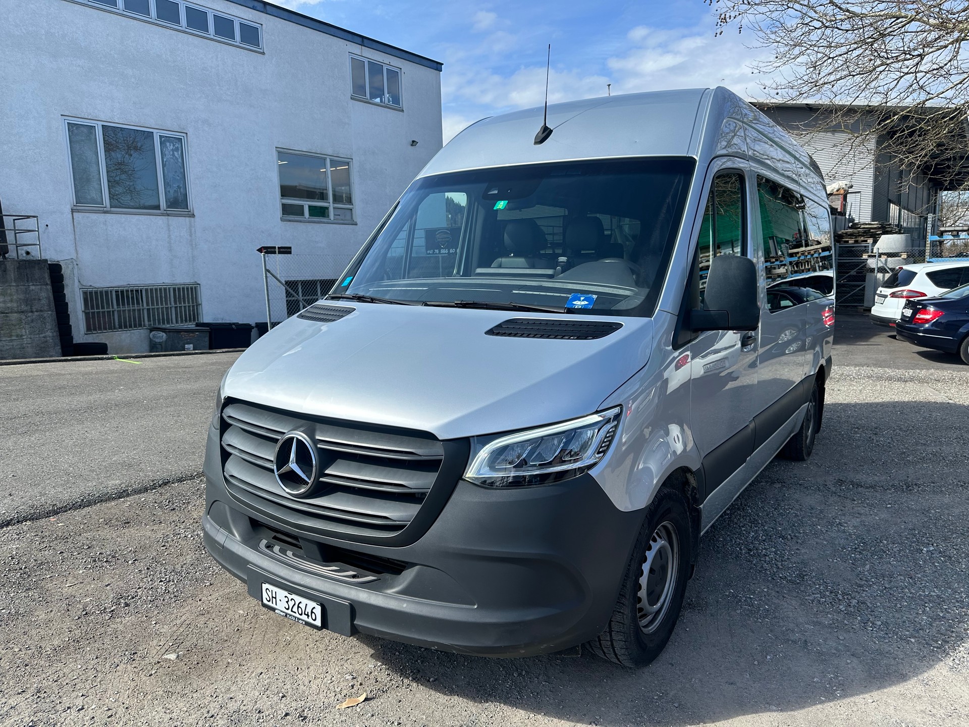 MERCEDES-BENZ 316-image-0