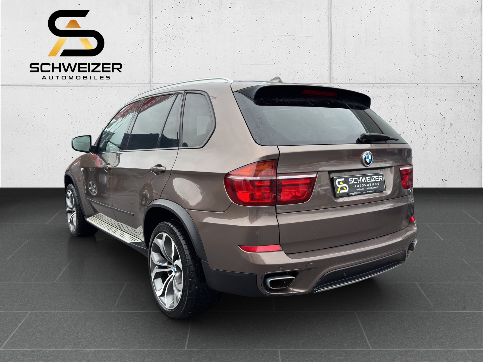 BMW X5 xDrive 40d Steptronic 7Places-image-5