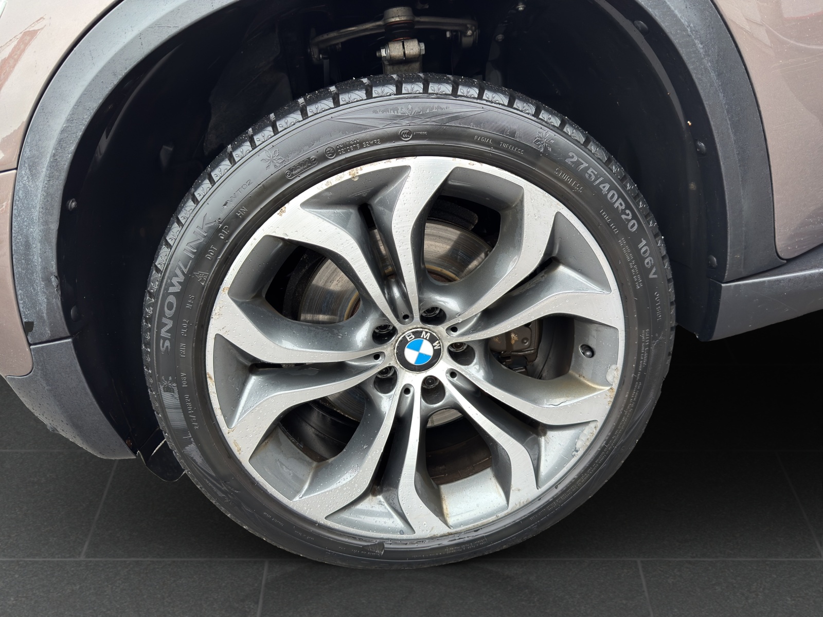 BMW X5 xDrive 40d Steptronic 7Places-image-14