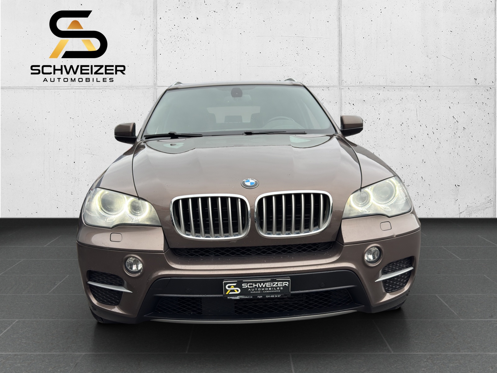 BMW X5 xDrive 40d Steptronic 7Places-image-2
