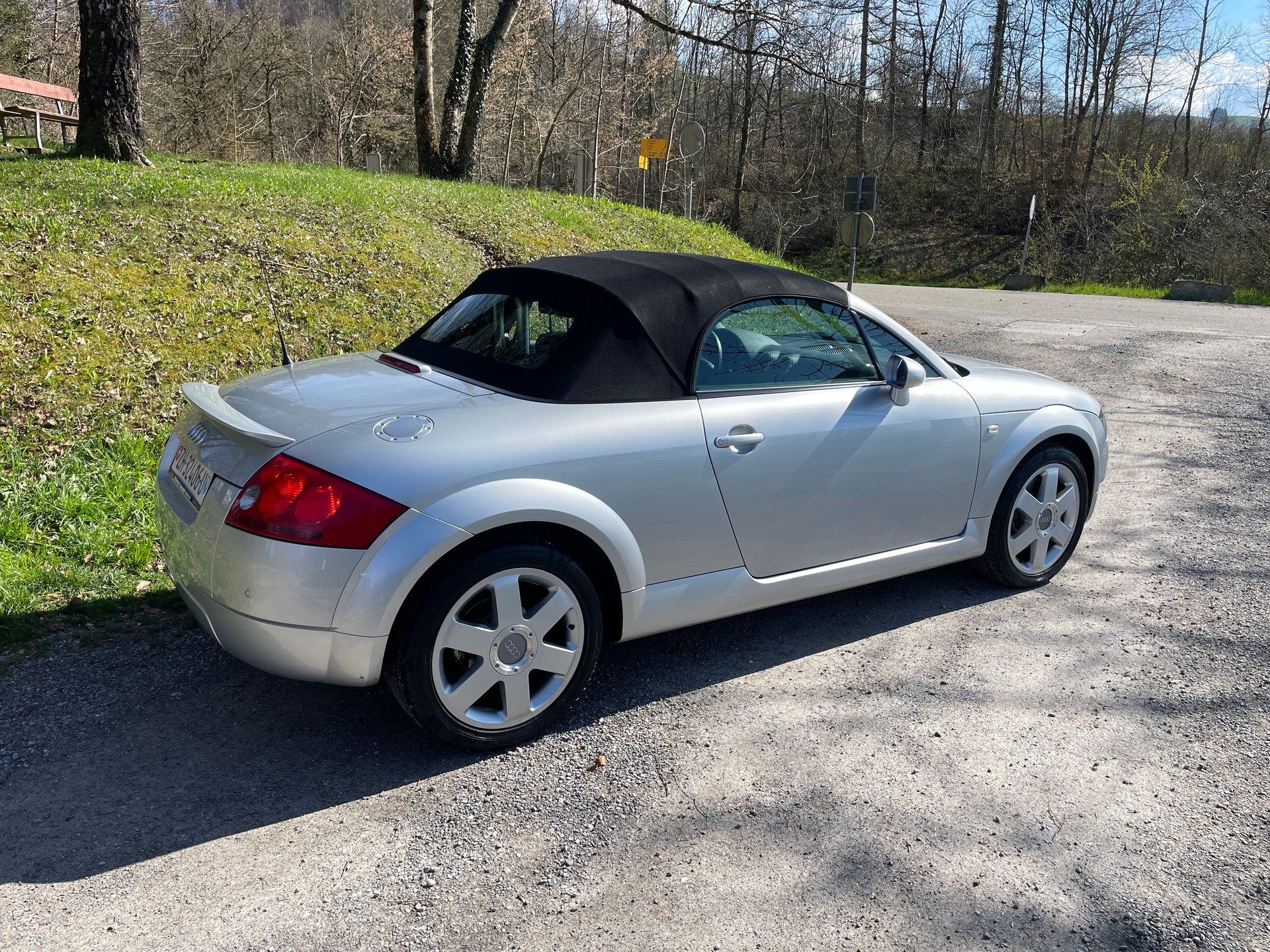 AUDI TT Roadster 1.8 T-image-1