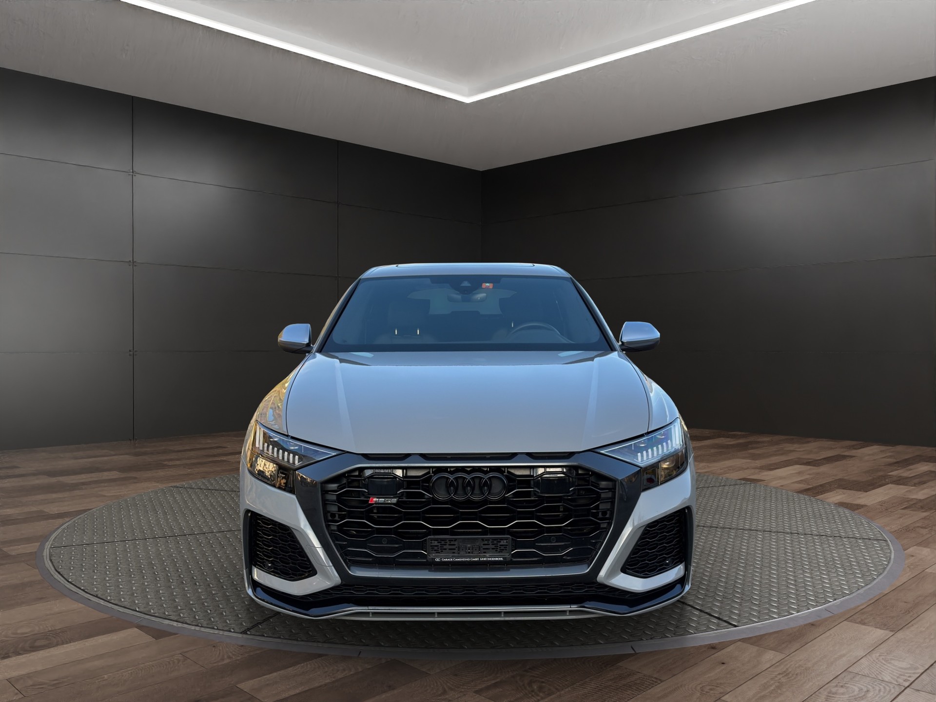 AUDI RSQ8 quattro tiptronic-image-5
