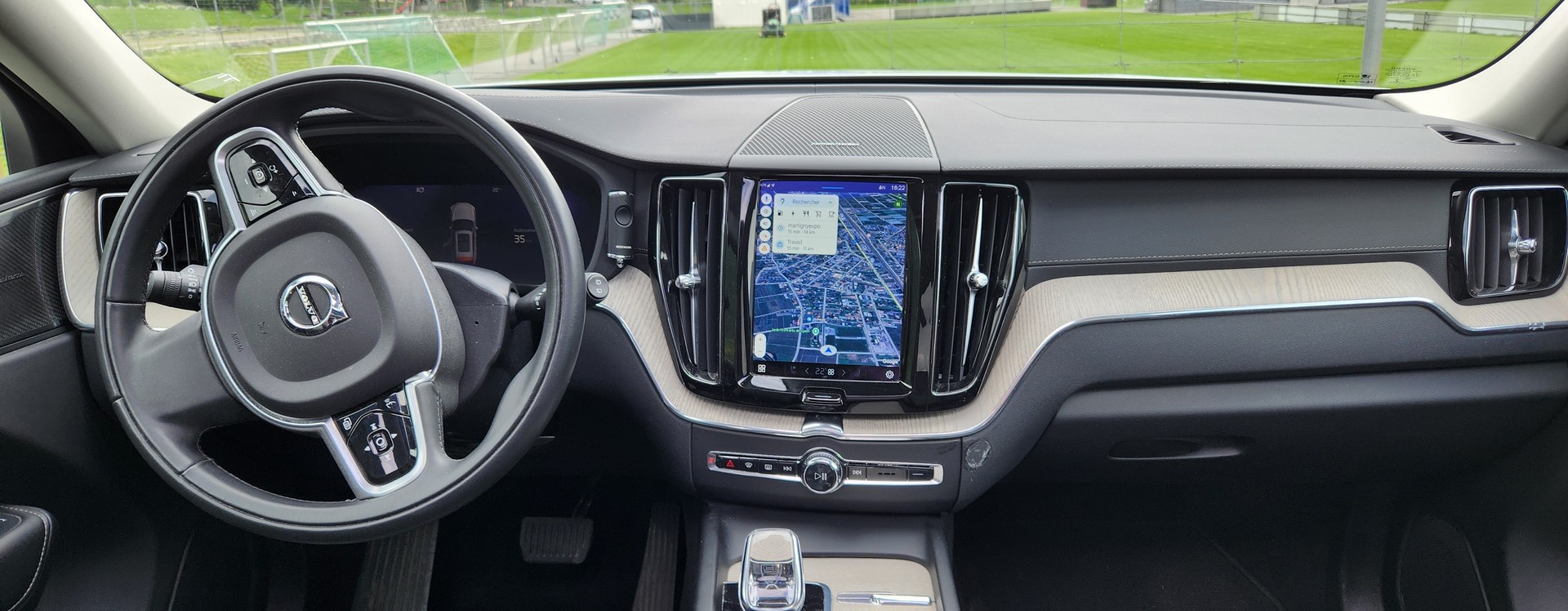 VOLVO XC60 T6 eAWD Inscription modèle 2022,rechargeable, crochet de remorque-image-15