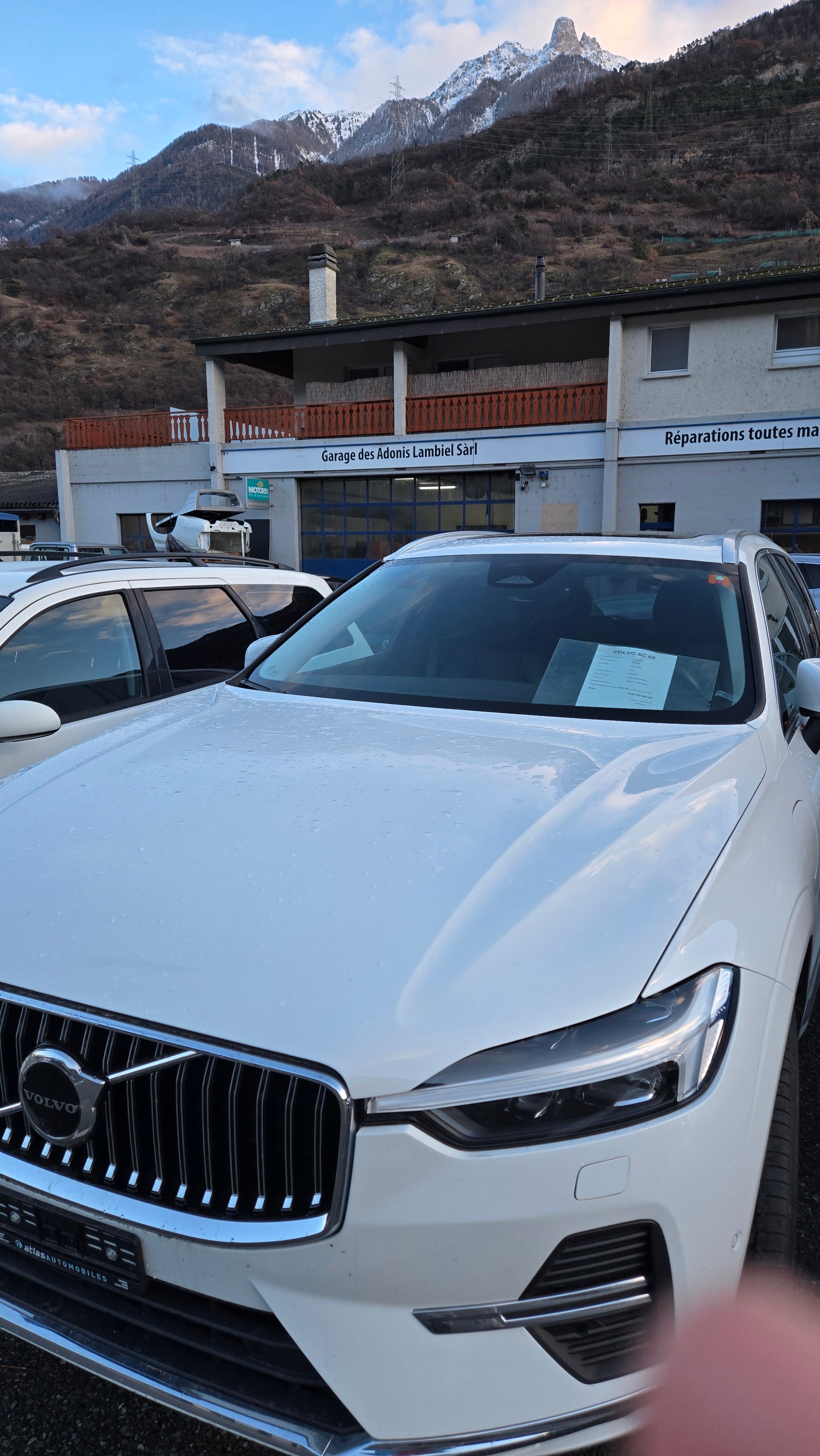 VOLVO XC60 T6 eAWD Inscription modèle 2022,rechargeable, crochet de remorque-image-25