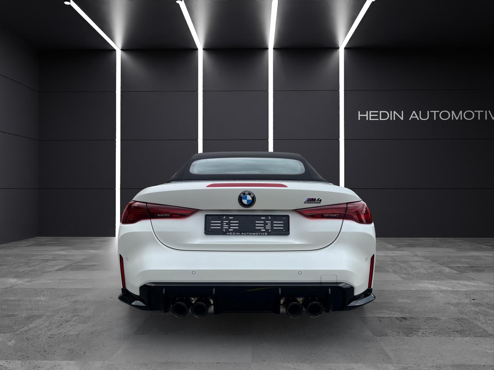 BMW M4 Competition xDrive Cabrio-image-8