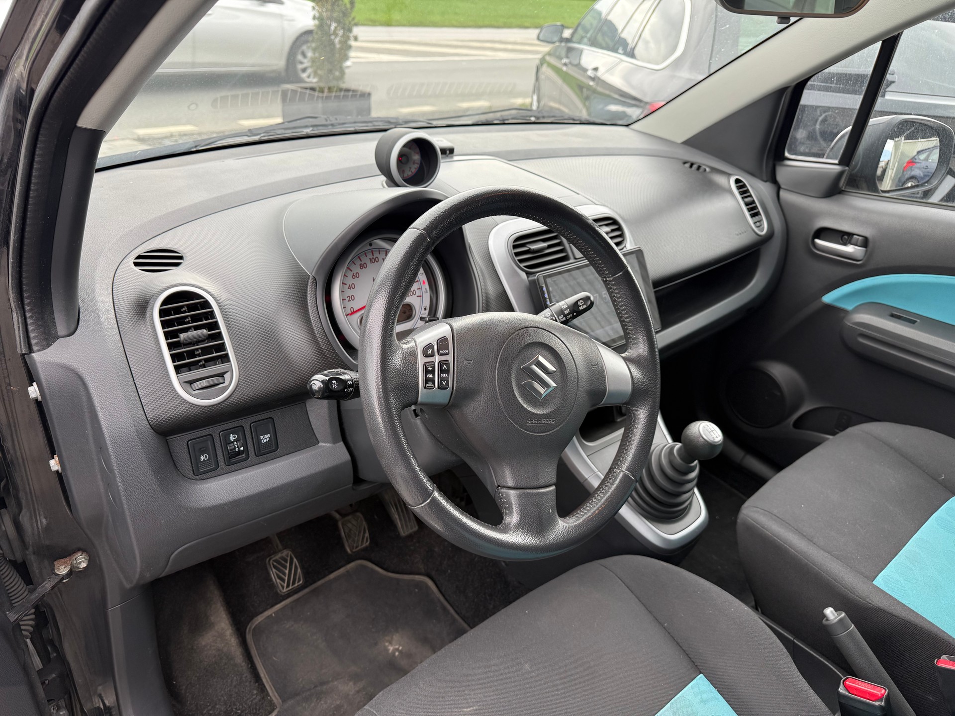 SUZUKI Splash 1.2i 16V Smash-image-8