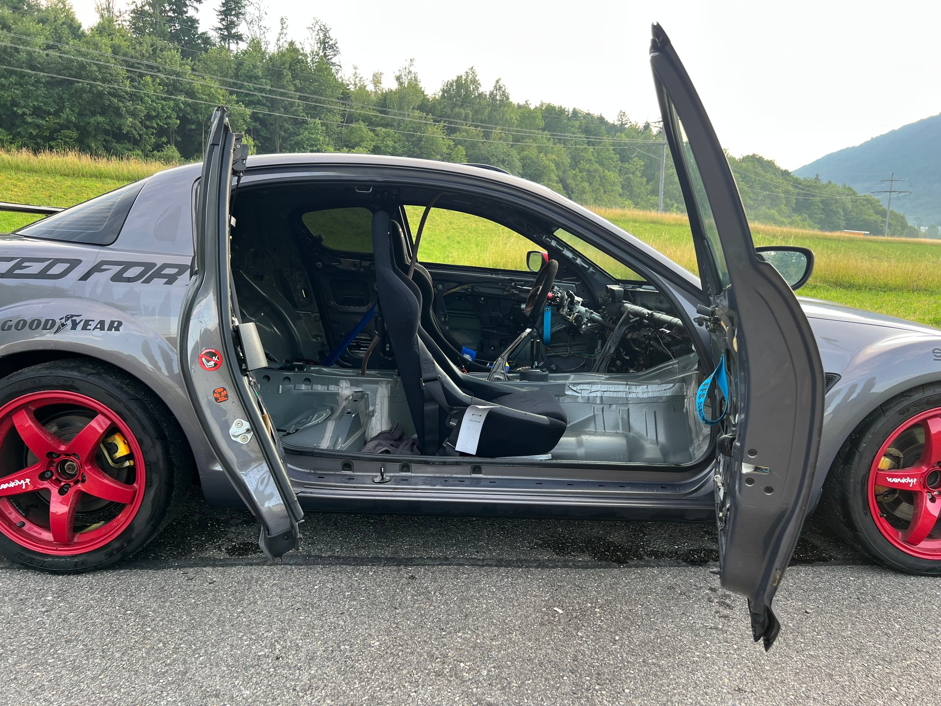 MAZDA RENNWAGEN !! RX-8 CHALLANGER "DRIFTER" VIEL UMGEBAUT !! LÄUFT GUT !! SEHR LEICHT !!-image-10
