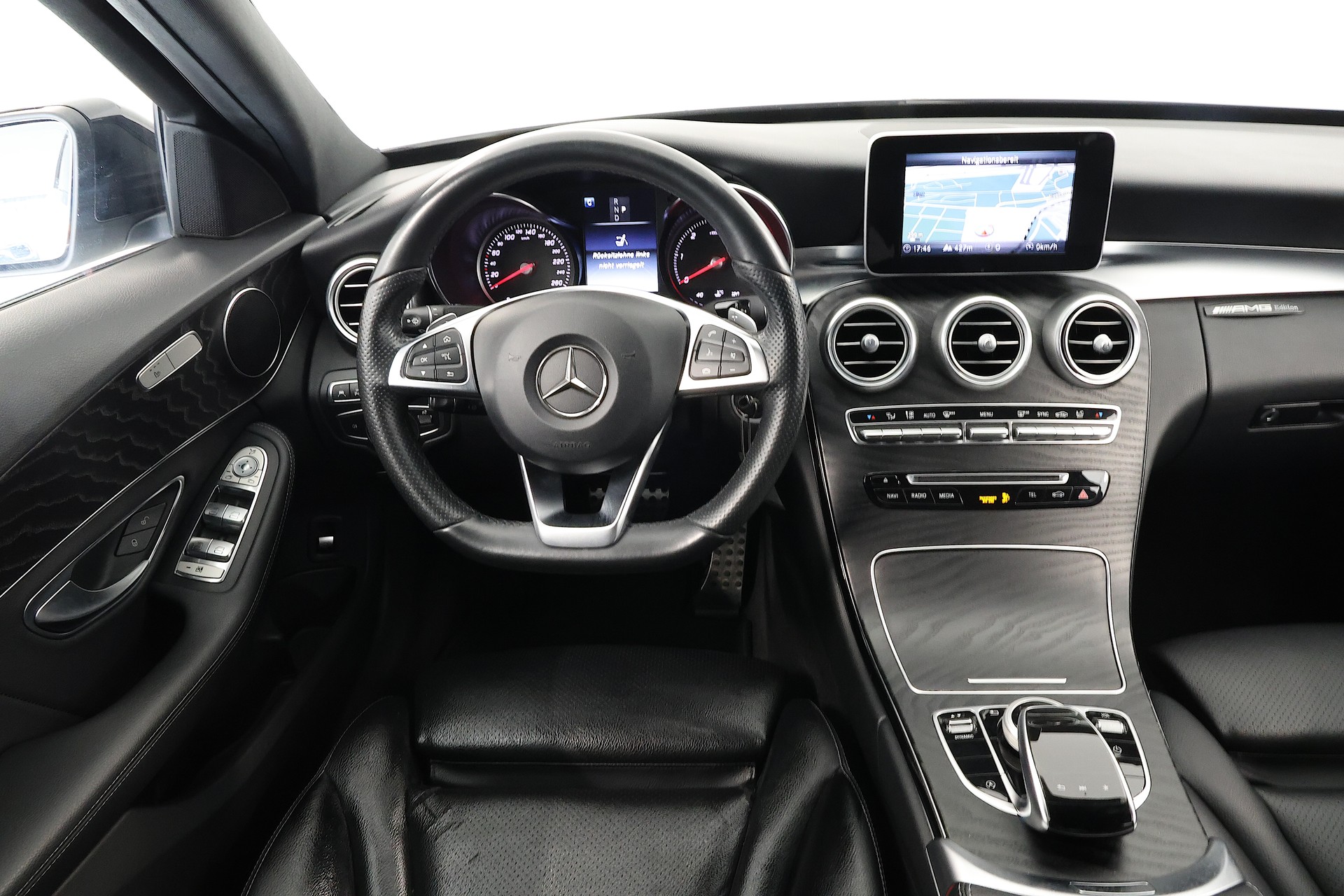 MERCEDES-BENZ C 250 BlueTEC AMG Line 4Matic 9G-Tronic-image-9