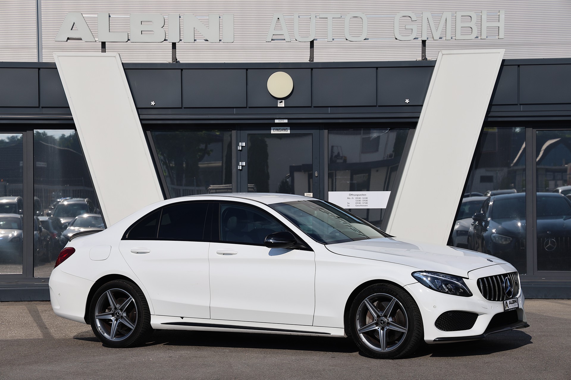 MERCEDES-BENZ C 250 BlueTEC AMG Line 4Matic 9G-Tronic-image-1