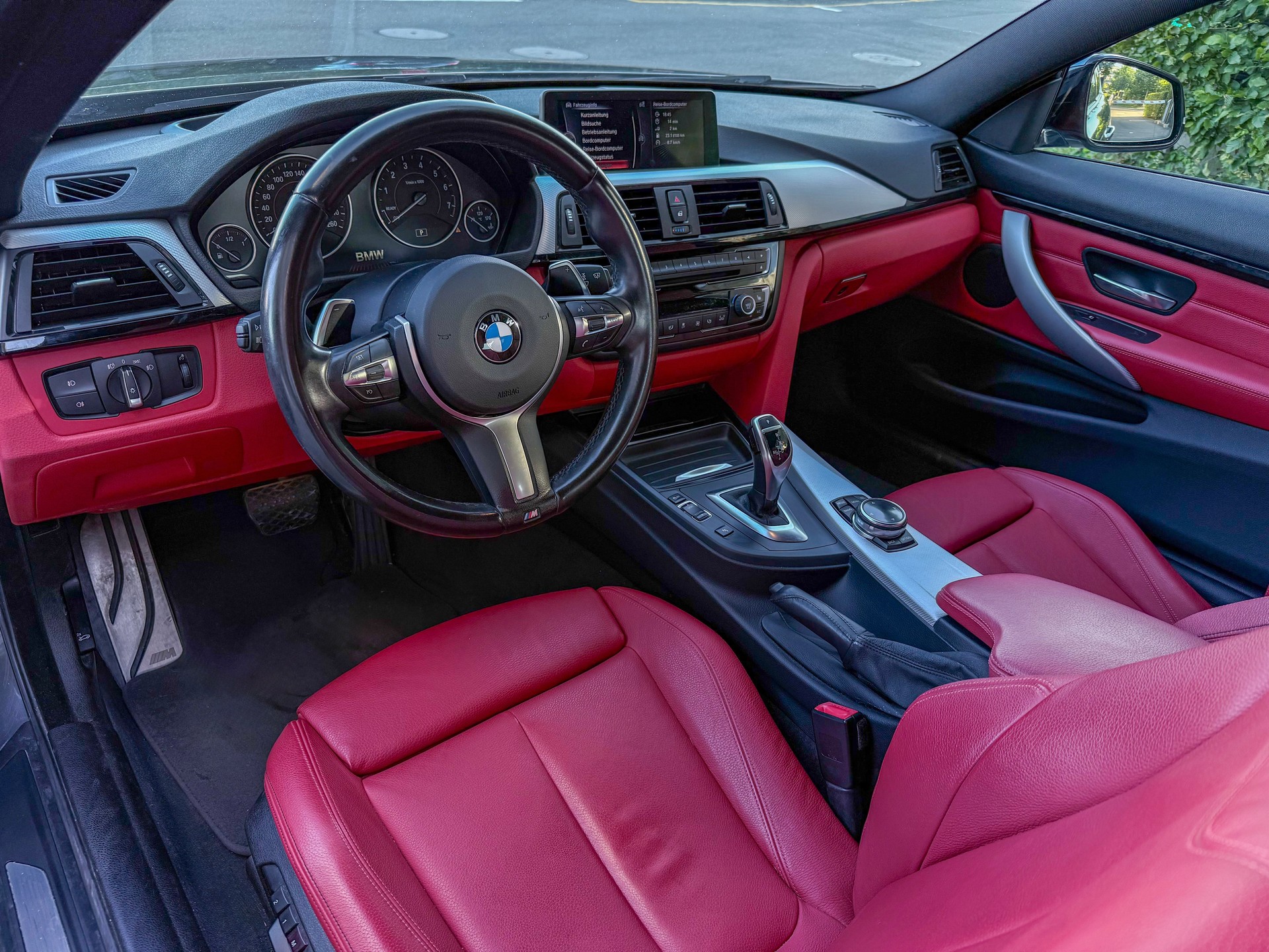 BMW 435i Coupé xDrive Sport Line Steptronic-image-4