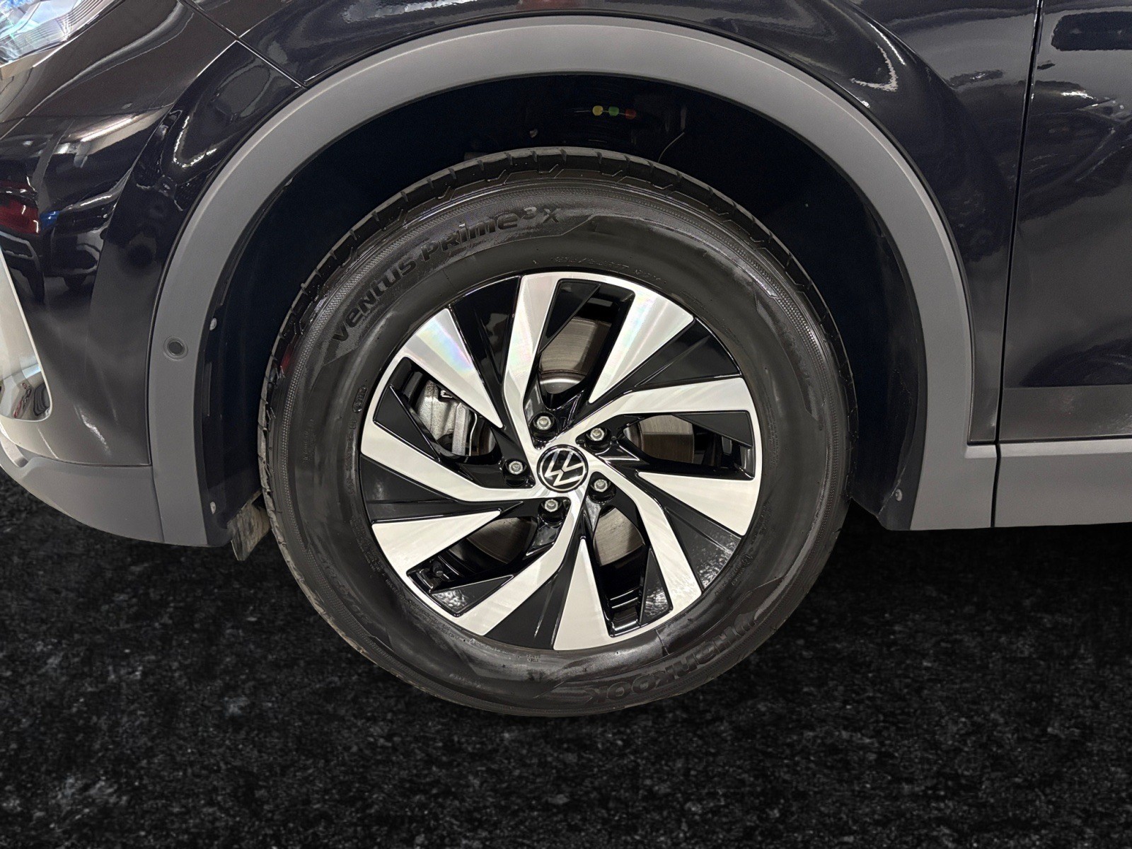 VW Tiguan 2.0 TDI Life DSG/Garantie 5 ans ou 100'000 kms /caméra de recul / Attelage / Pack Hiver Premium / 8 roues-image-15