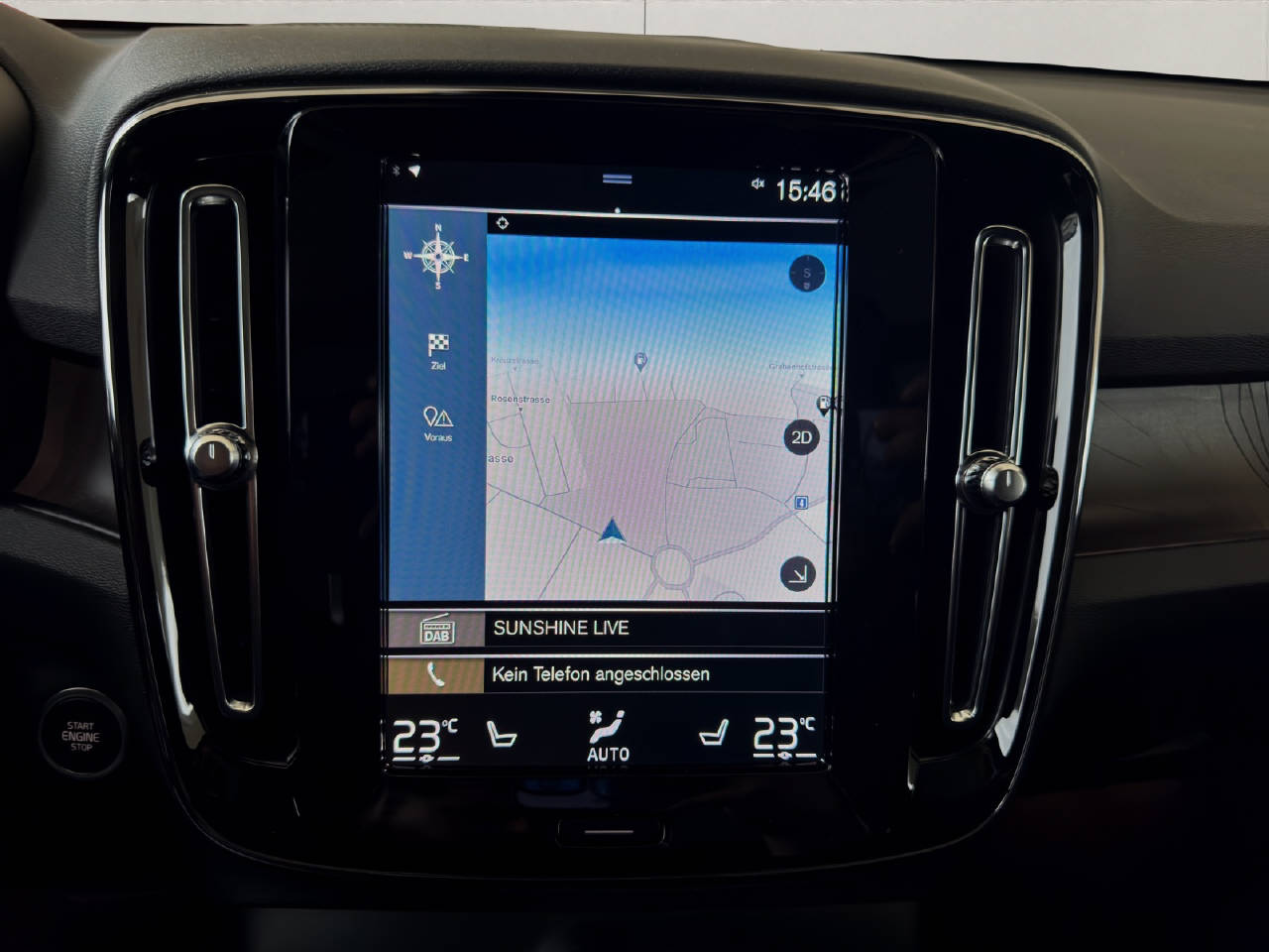 VOLVO XC40 1.5 T5 PiH Ultimate Dark-image-14