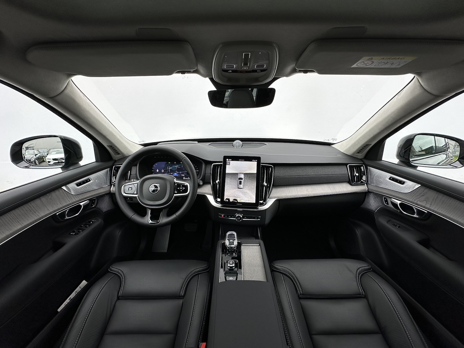 VOLVO XC90 2.0 T8 TE Ultra Dark eAWD-image-8