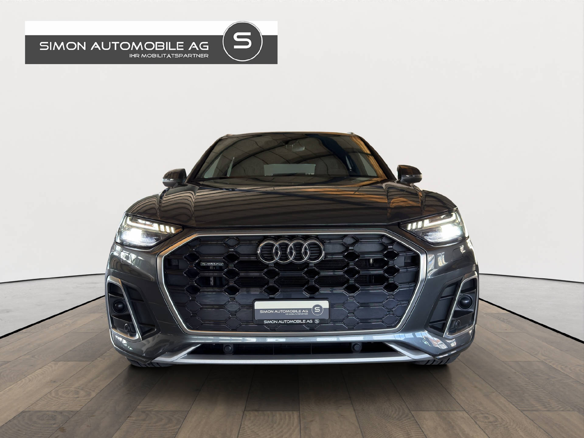 AUDI Q5 2.0 40 TDI S Line quattro S-Tronic-image-8