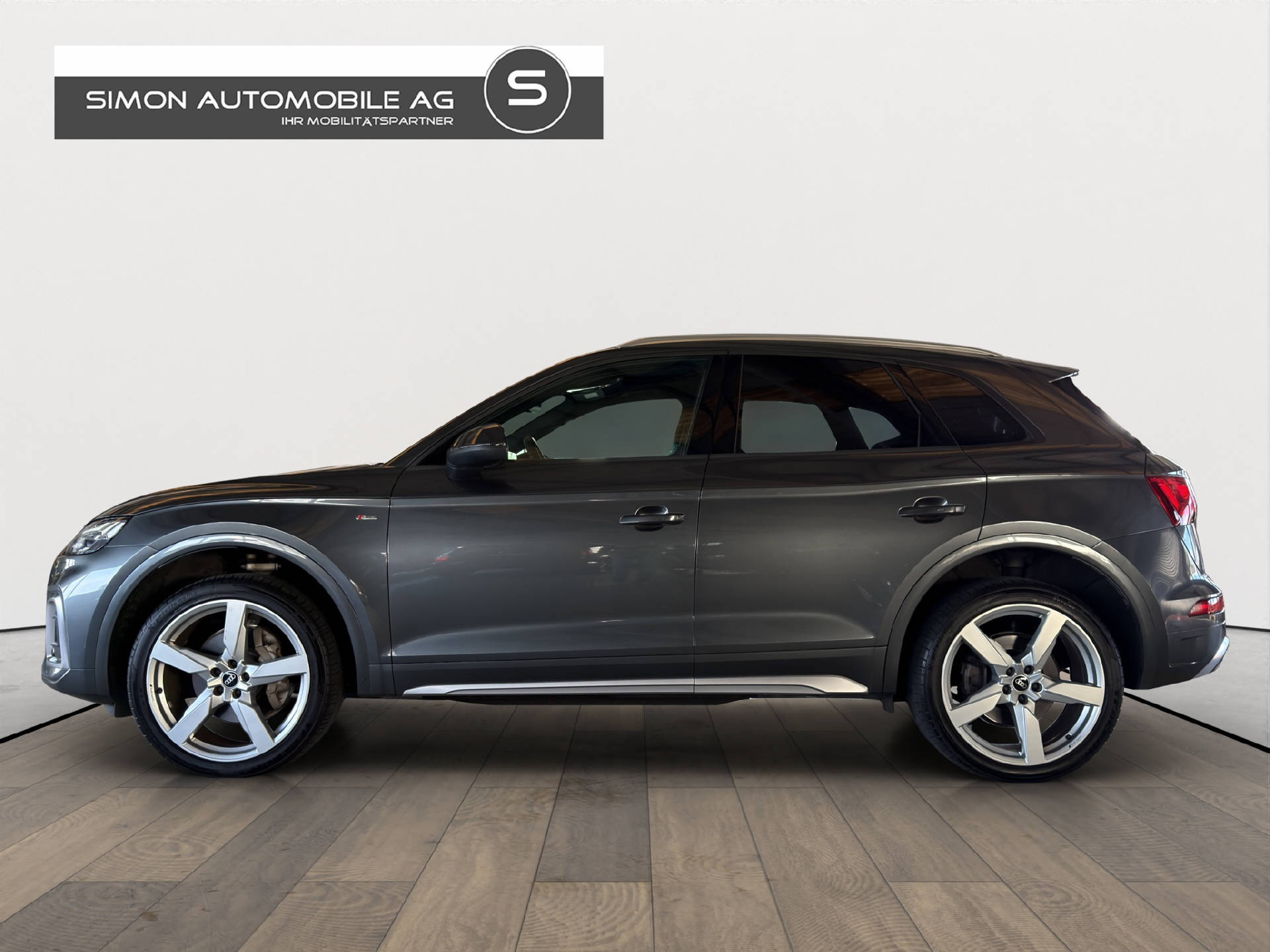 AUDI Q5 2.0 40 TDI S Line quattro S-Tronic-image-2