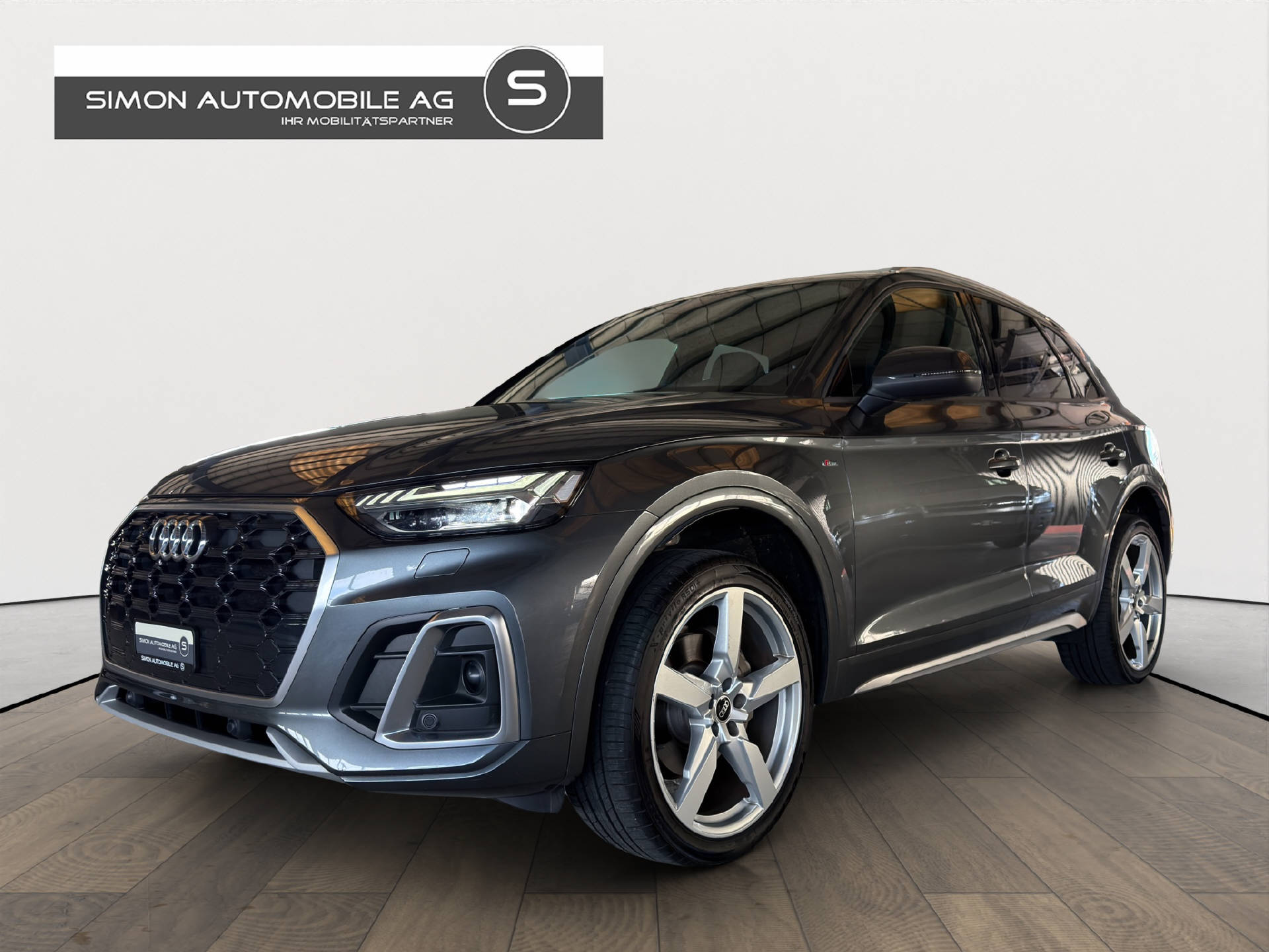AUDI Q5 2.0 40 TDI S Line quattro S-Tronic-image-1