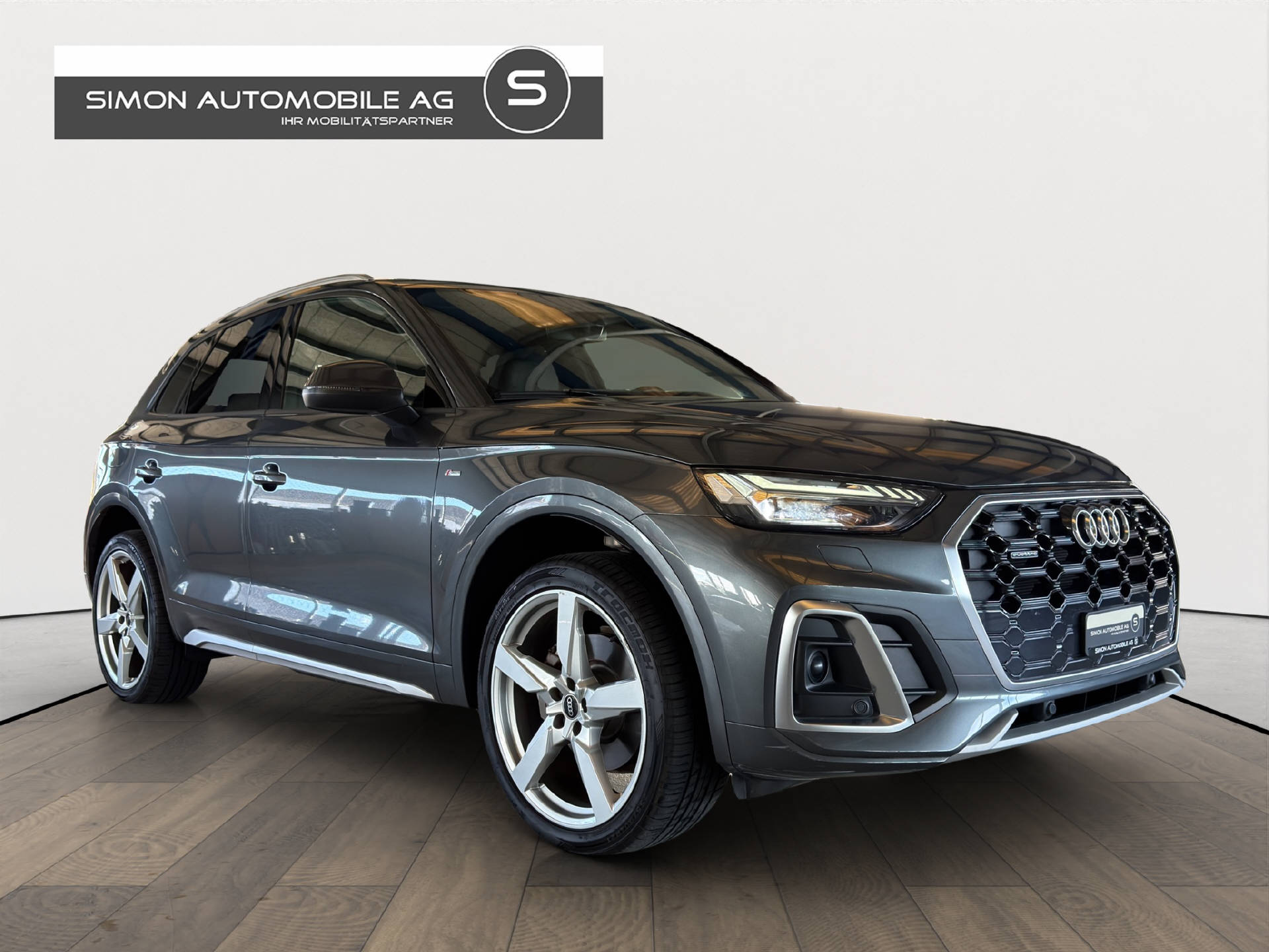 AUDI Q5 2.0 40 TDI S Line quattro S-Tronic-image-7