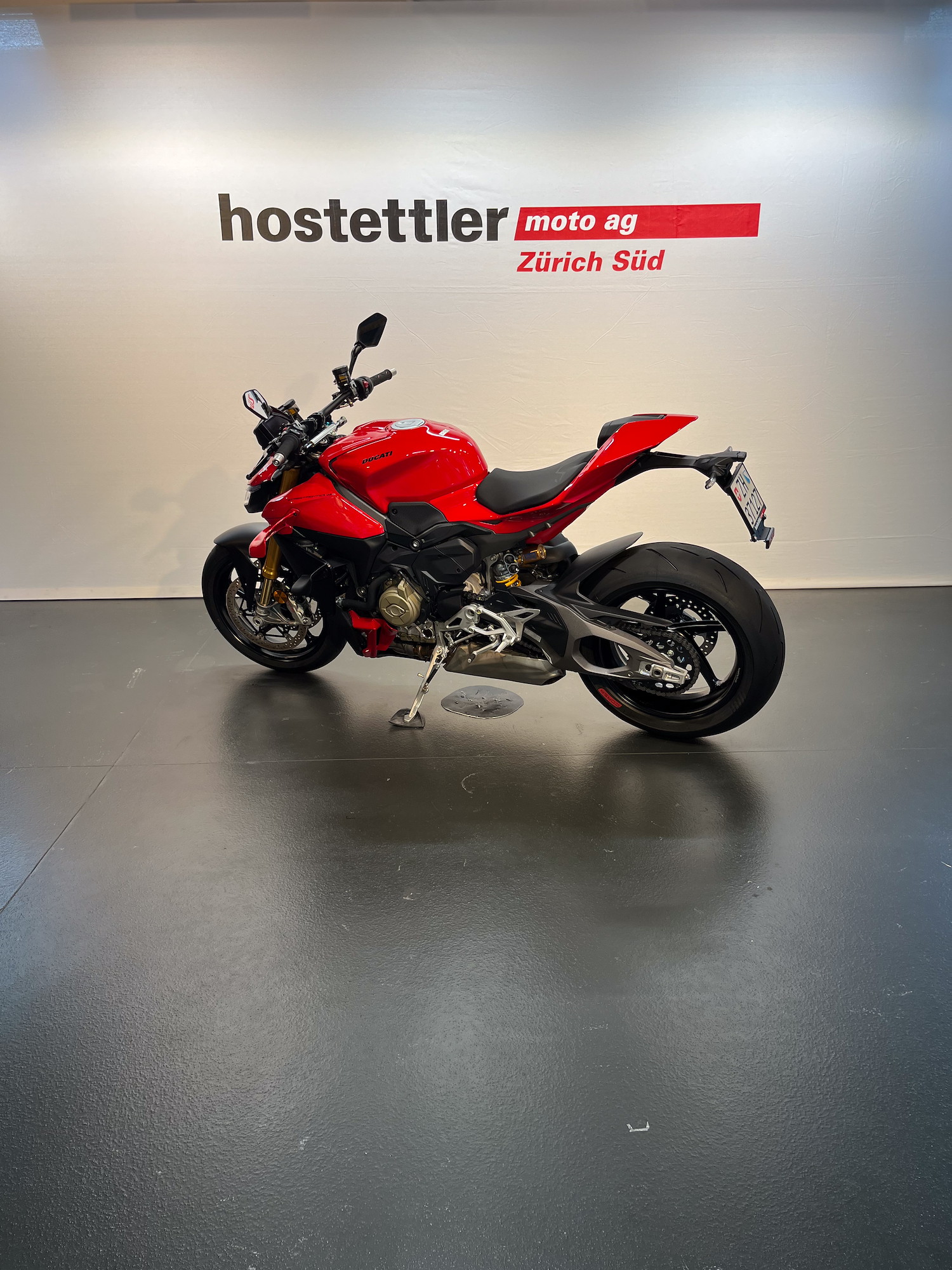 DUCATI Streetfighter V4 S (63)-showroom-element-3
